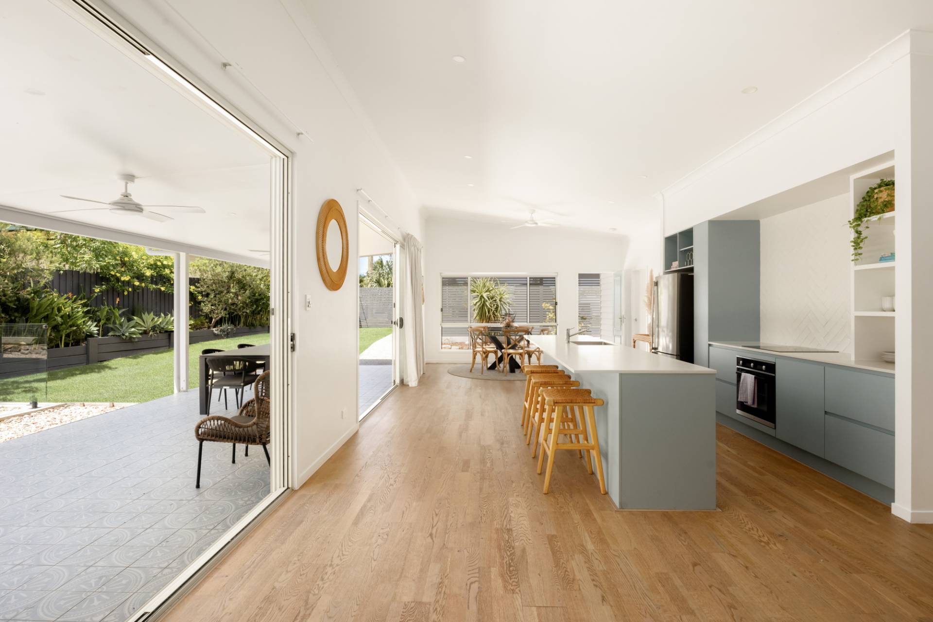 16 Parkway Drive, Mooloolaba - Thumbnail 2