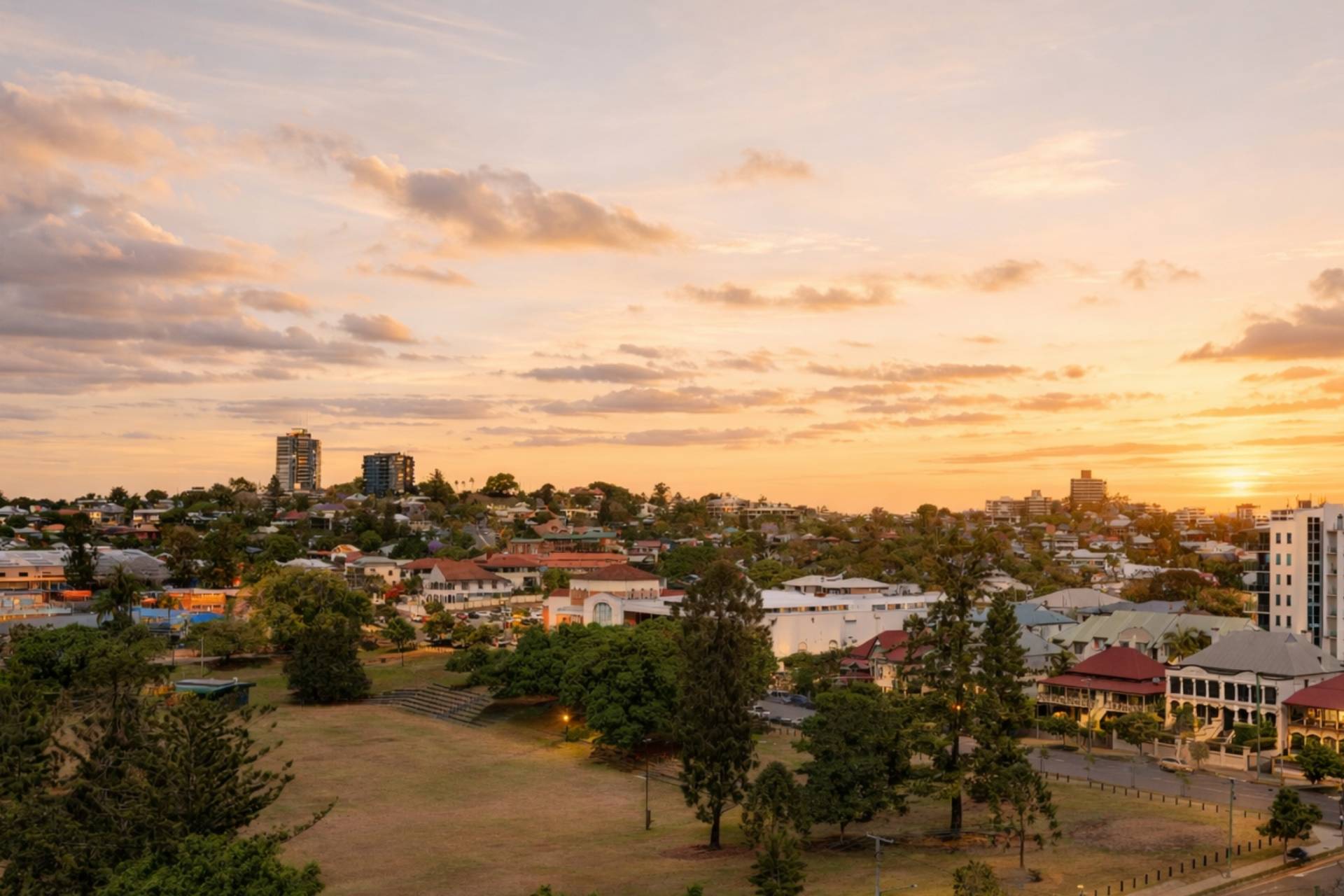 1007/66 Manning Street, South Brisbane - Thumbnail 3