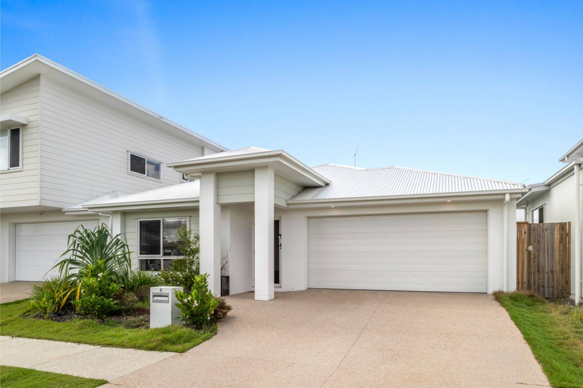 6 Myrtle Place, Nirimba - Thumbnail 2