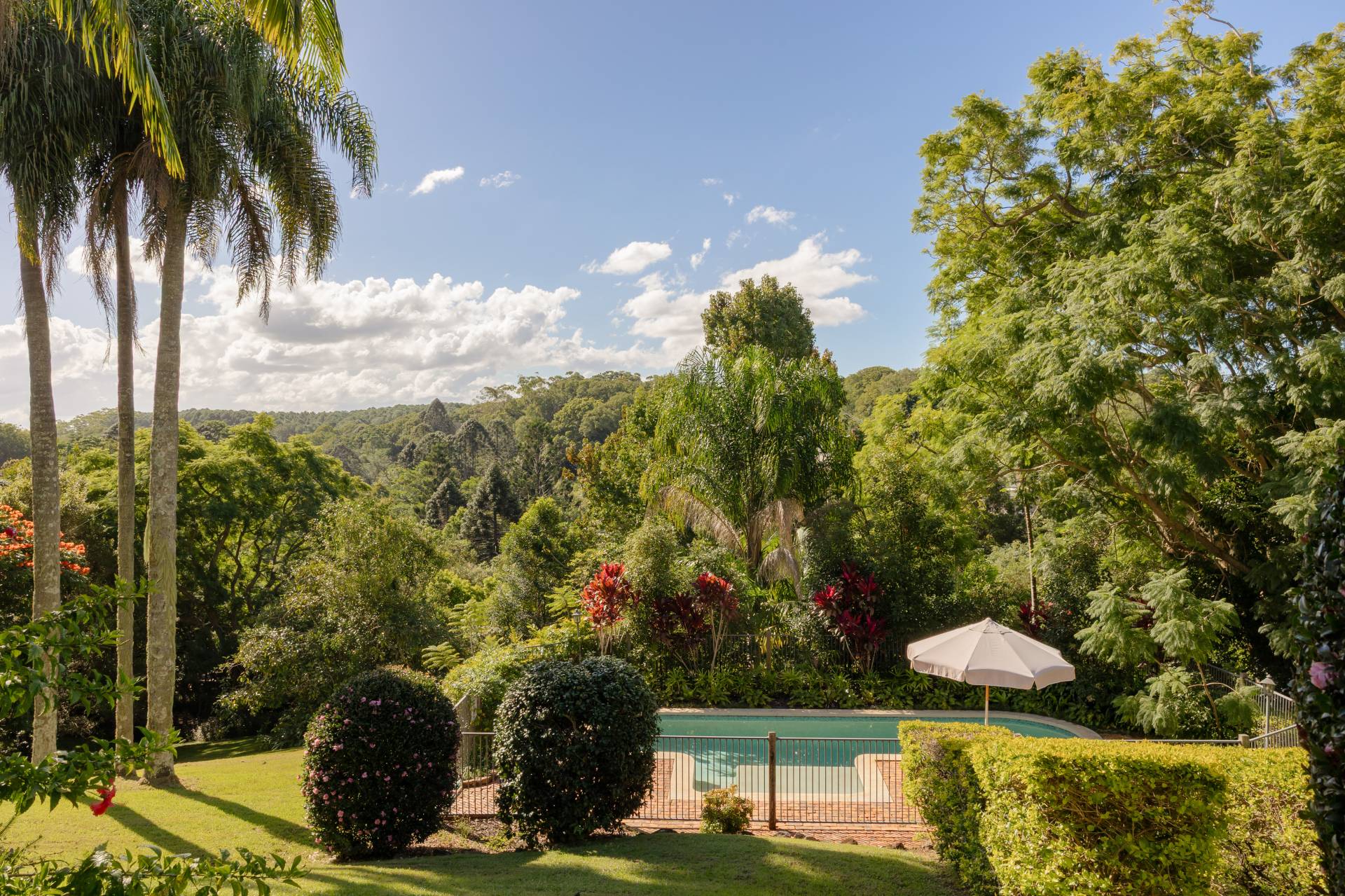 15 Western Avenue, Montville - Thumbnail 2