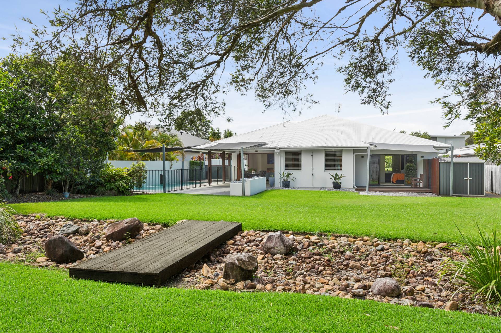 24 Rapanea Street, Meridan Plains - Thumbnail 2