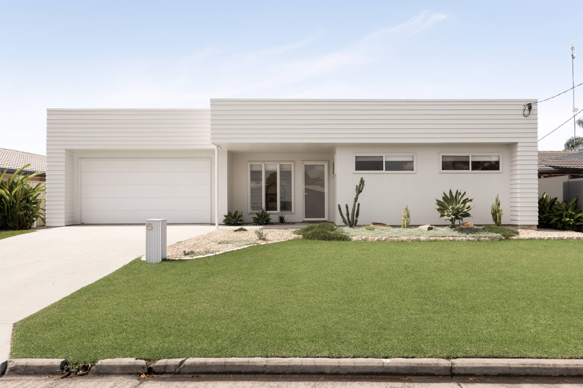 5 Rosella Street, Parrearra - Thumbnail 2