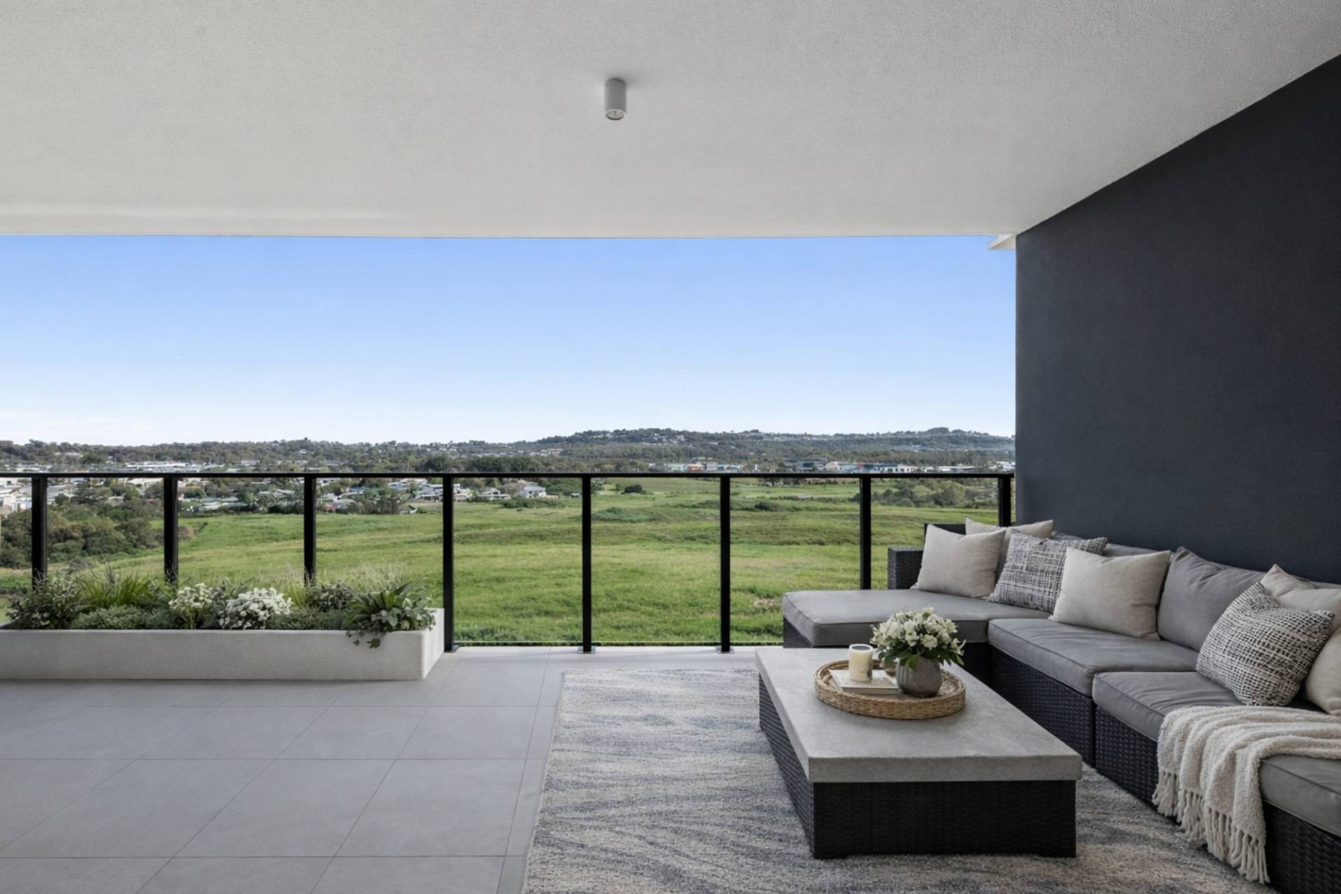 1010/12 South Sea Islander Way, Maroochydore - Image 1