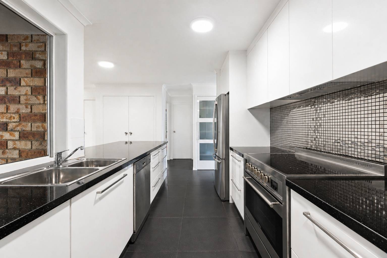 8 Samantha Drive, Bli Bli - Thumbnail 4