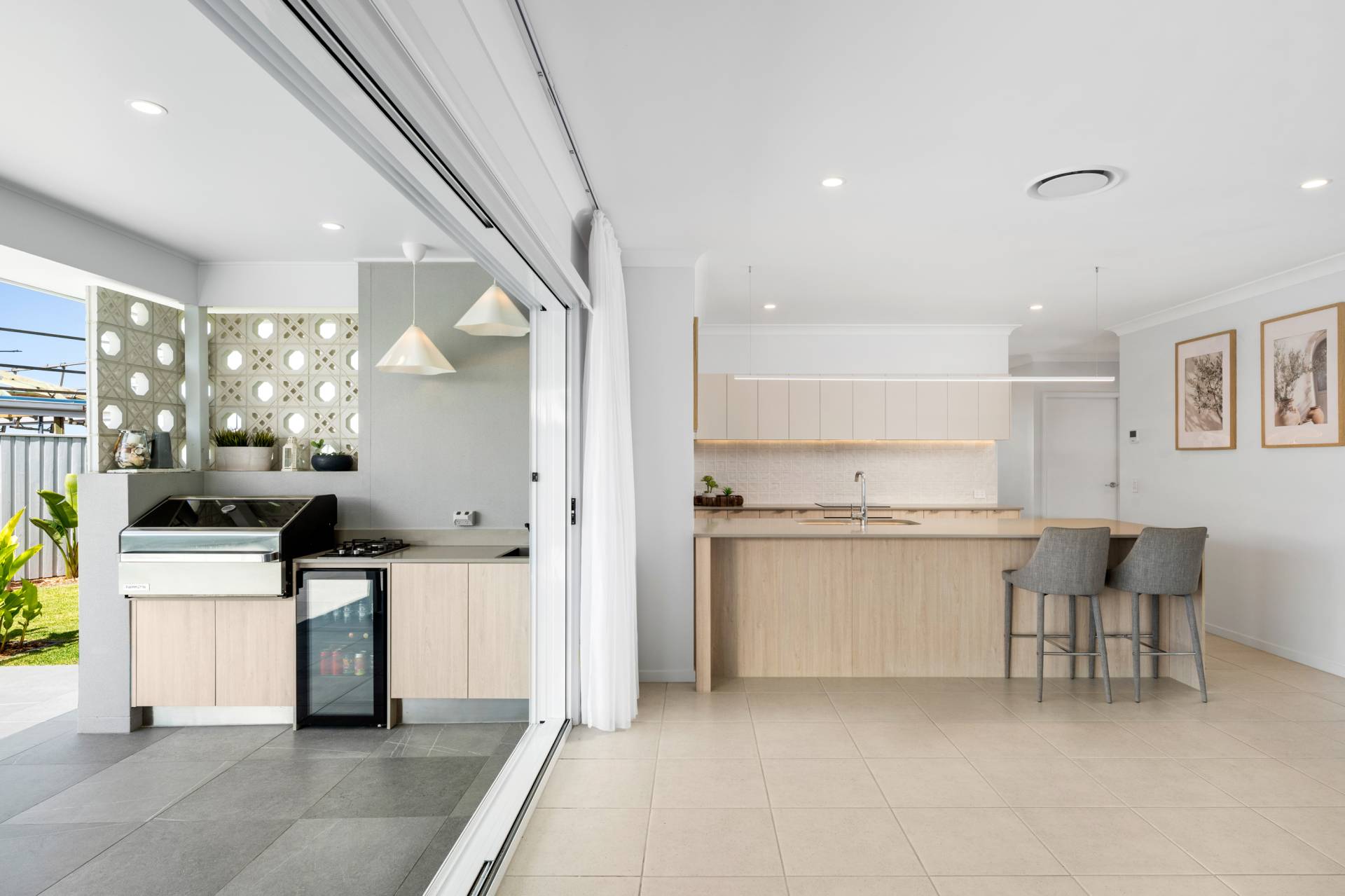 13 Napier Crescent, Banya - Thumbnail 5