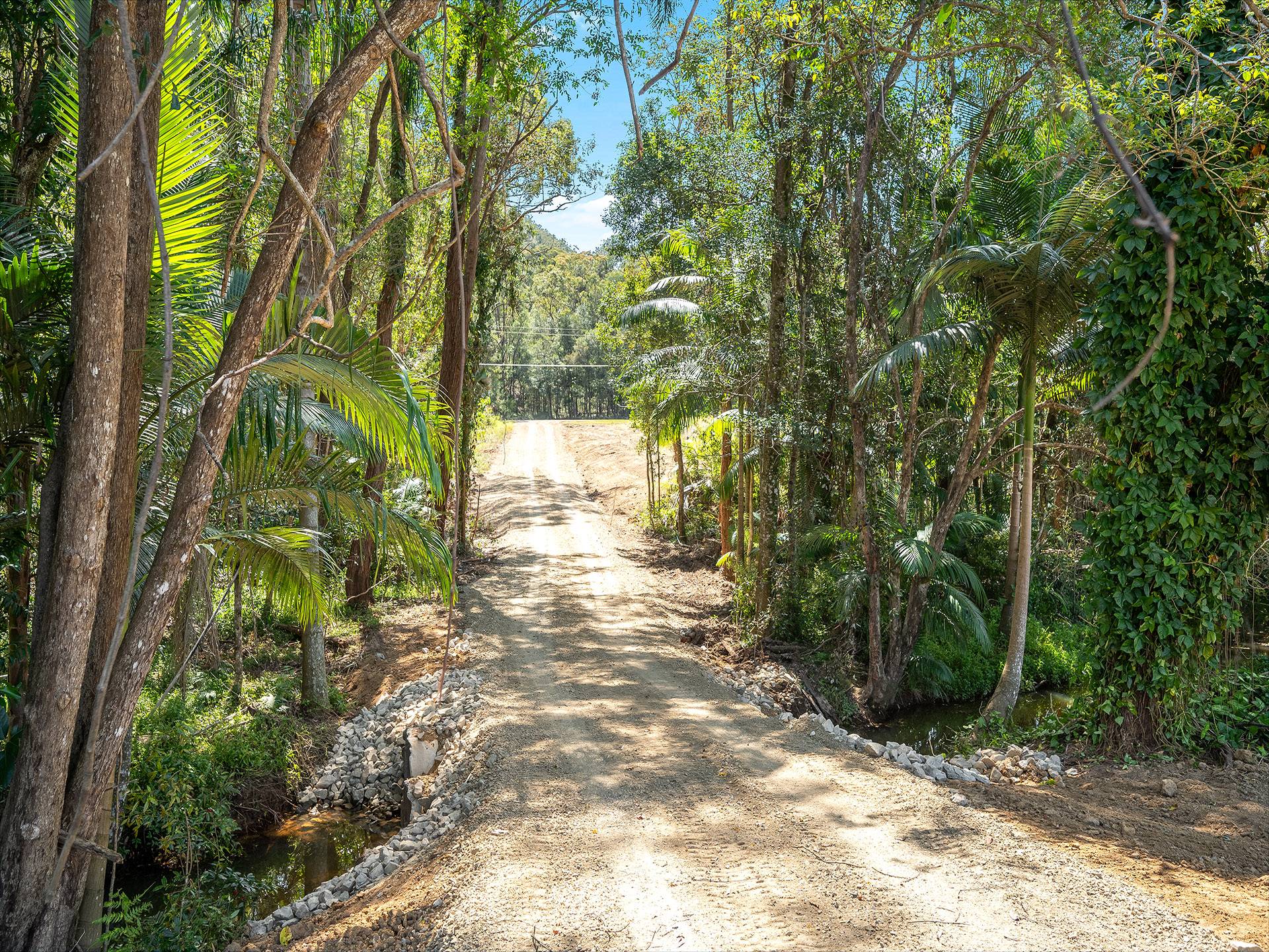 136 Lindeman Road, Beerwah - Thumbnail 3