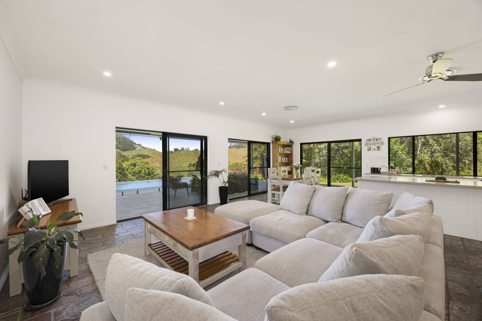249 Upper Pinbarren Creek Road, Pinbarren - Thumbnail 8