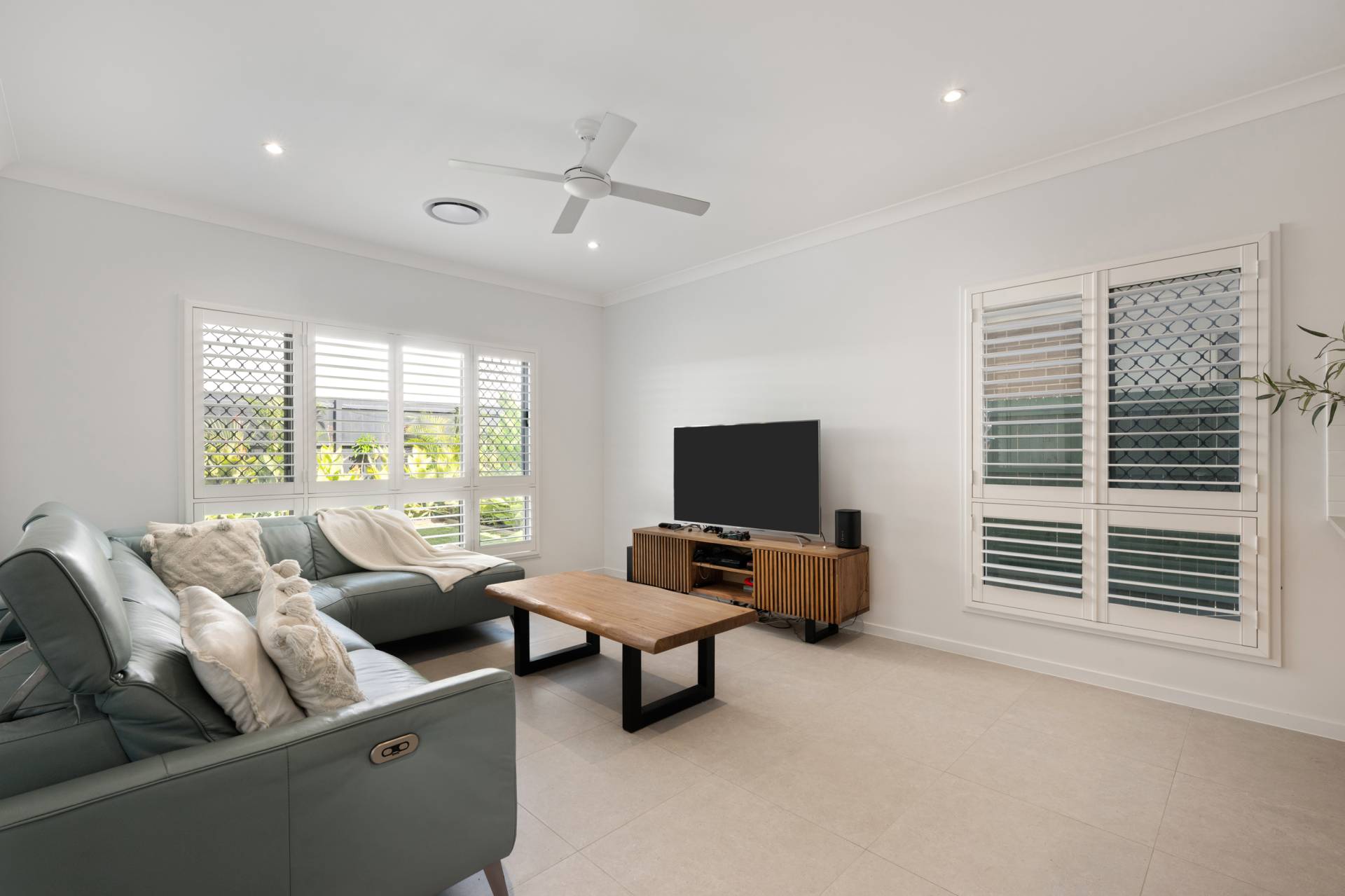 54 Bribie Crescent, Banya - Thumbnail 8