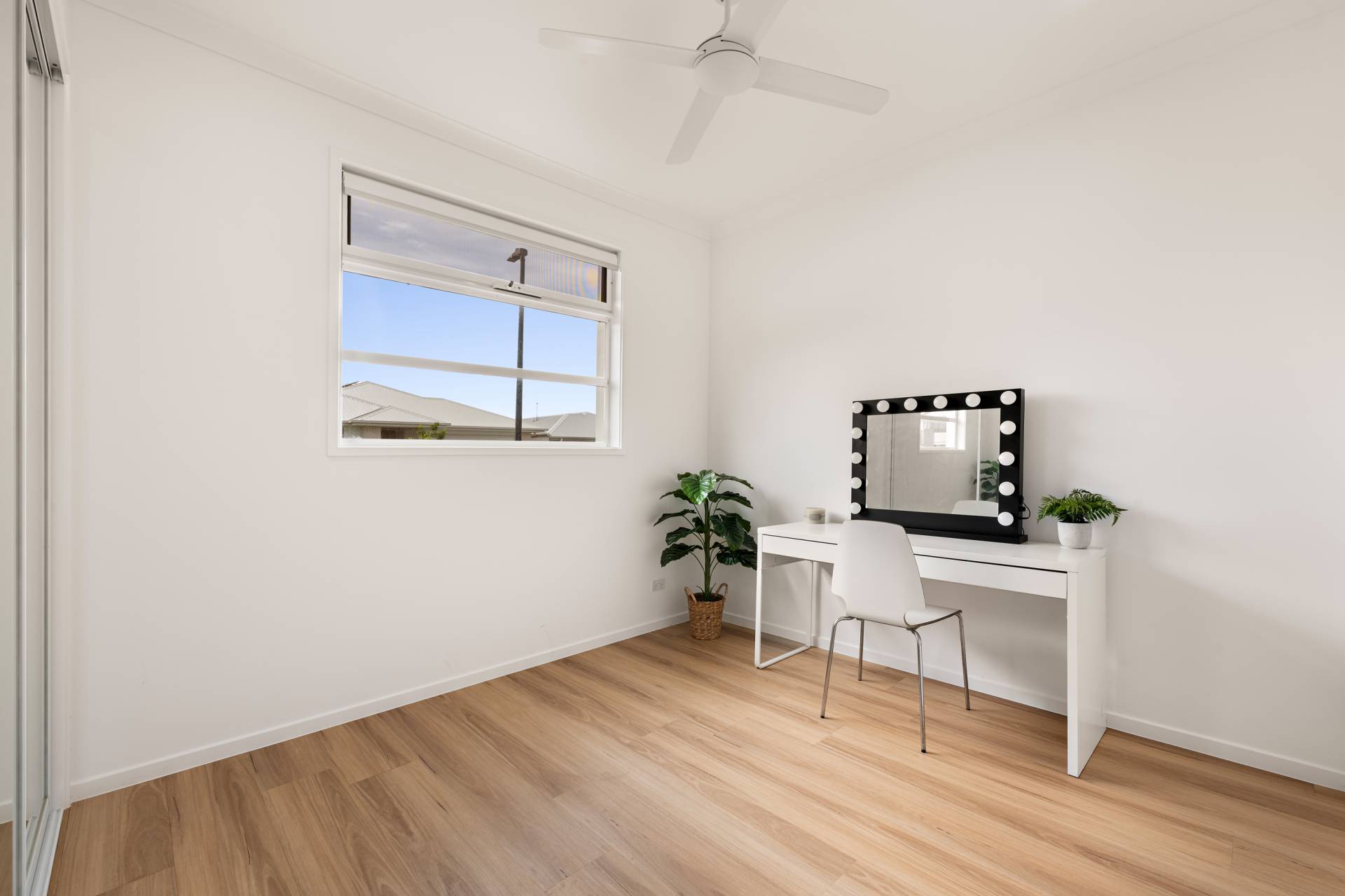30 Alpine Crescent, Banya - Thumbnail 8