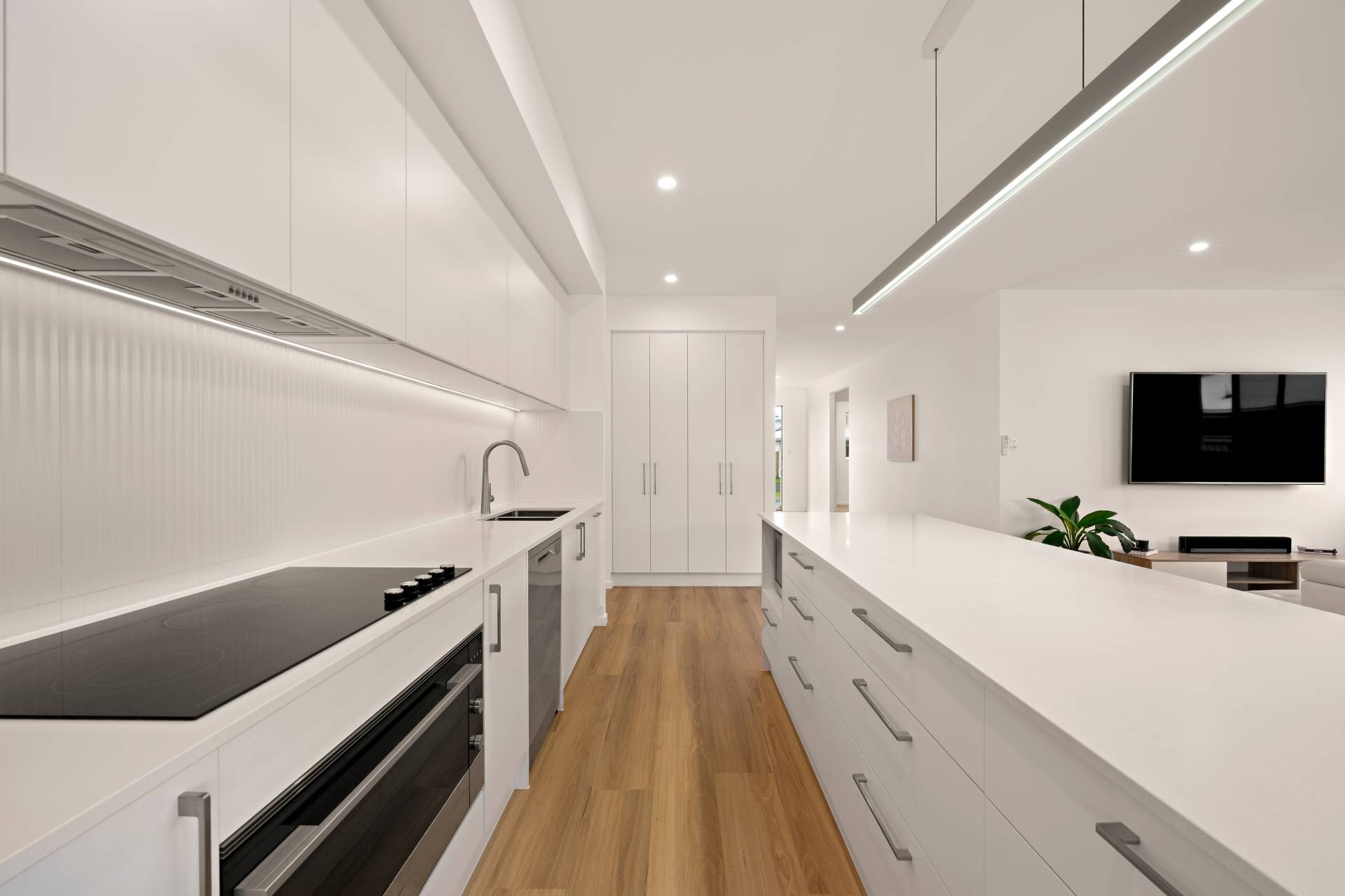 30 Alpine Crescent, Banya - Thumbnail 7