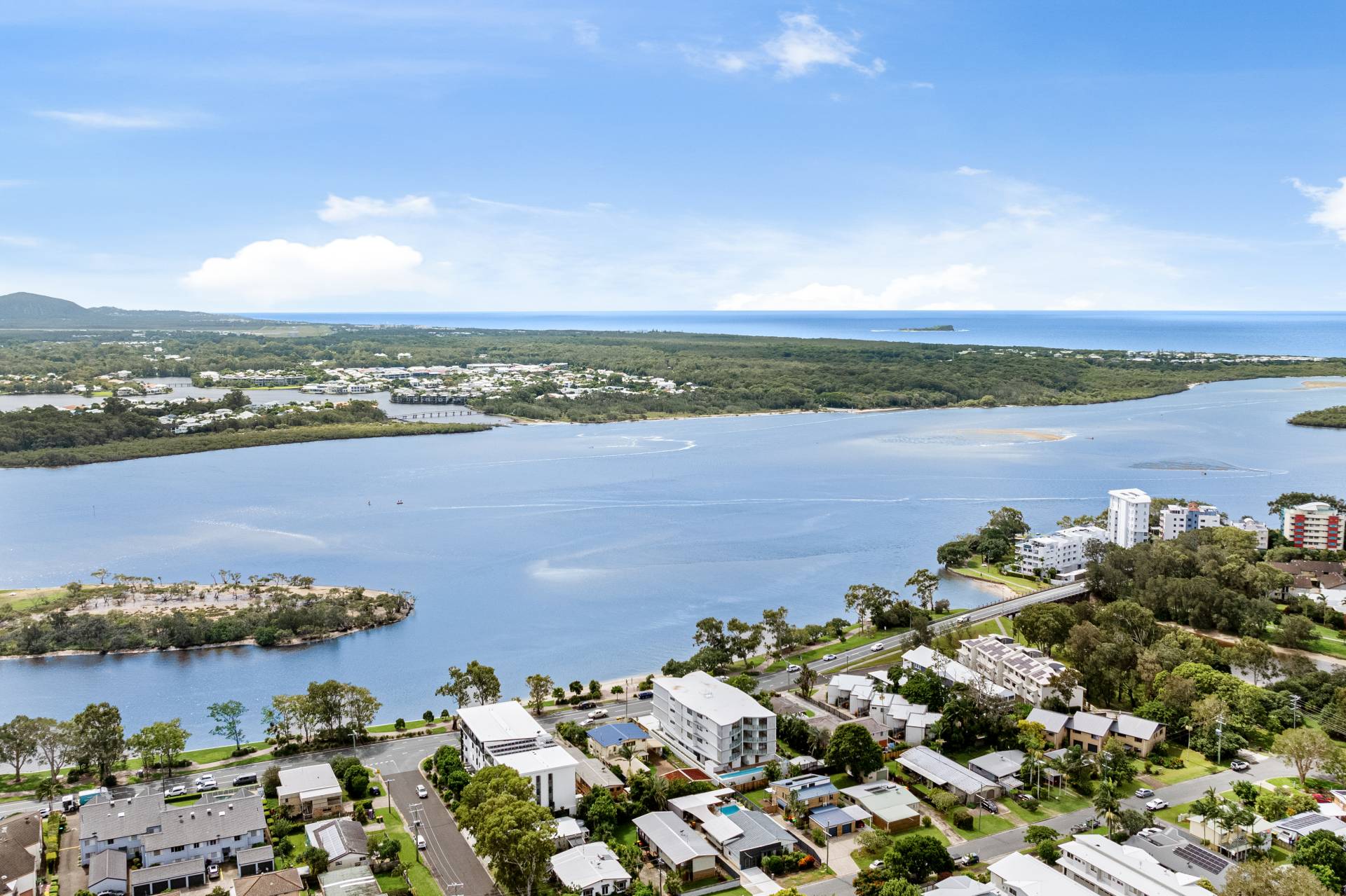 49 Anzac Avenue, Maroochydore - Thumbnail 2
