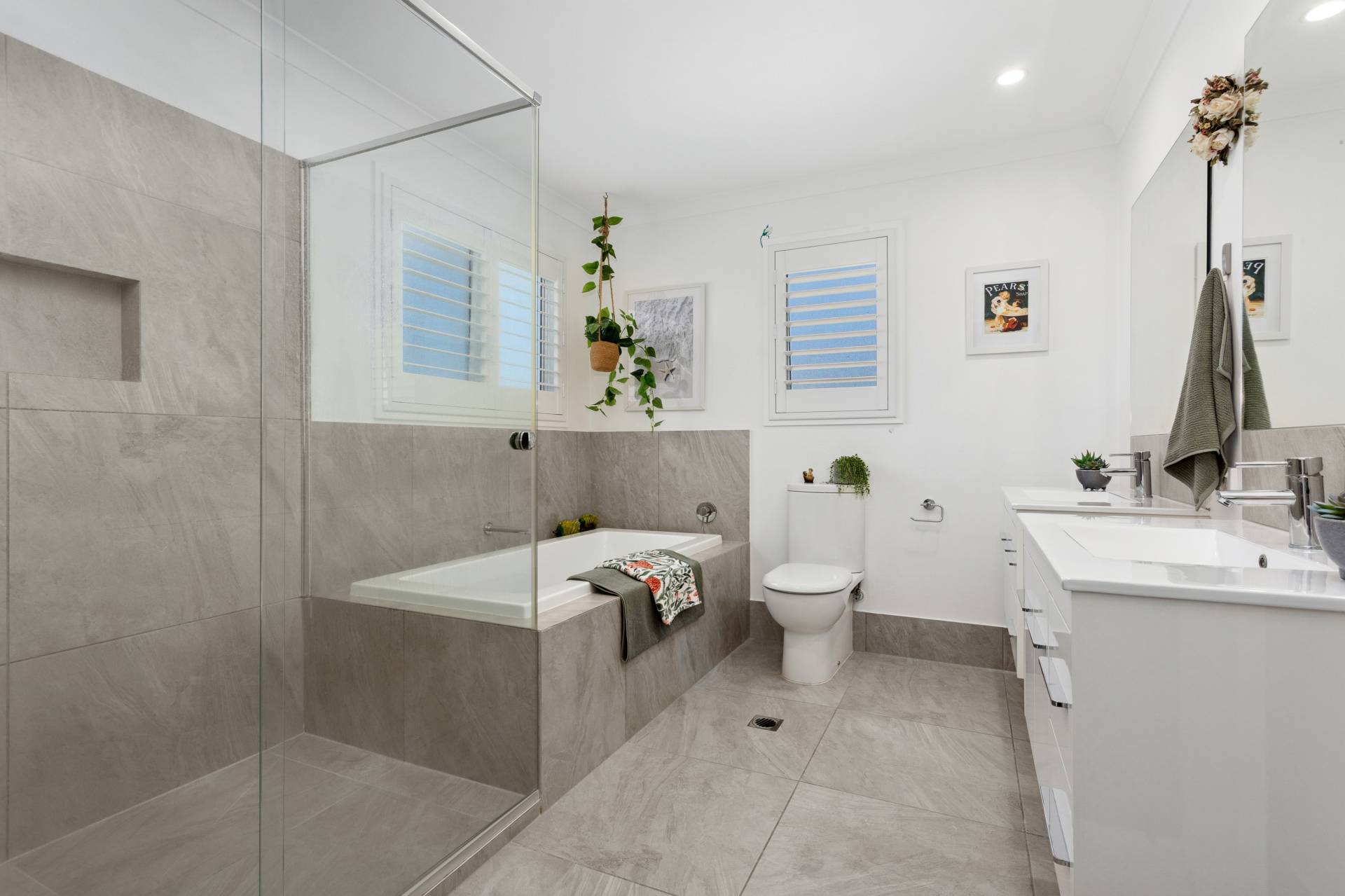 1/10 Lime Crescent, Caloundra West - Image 1