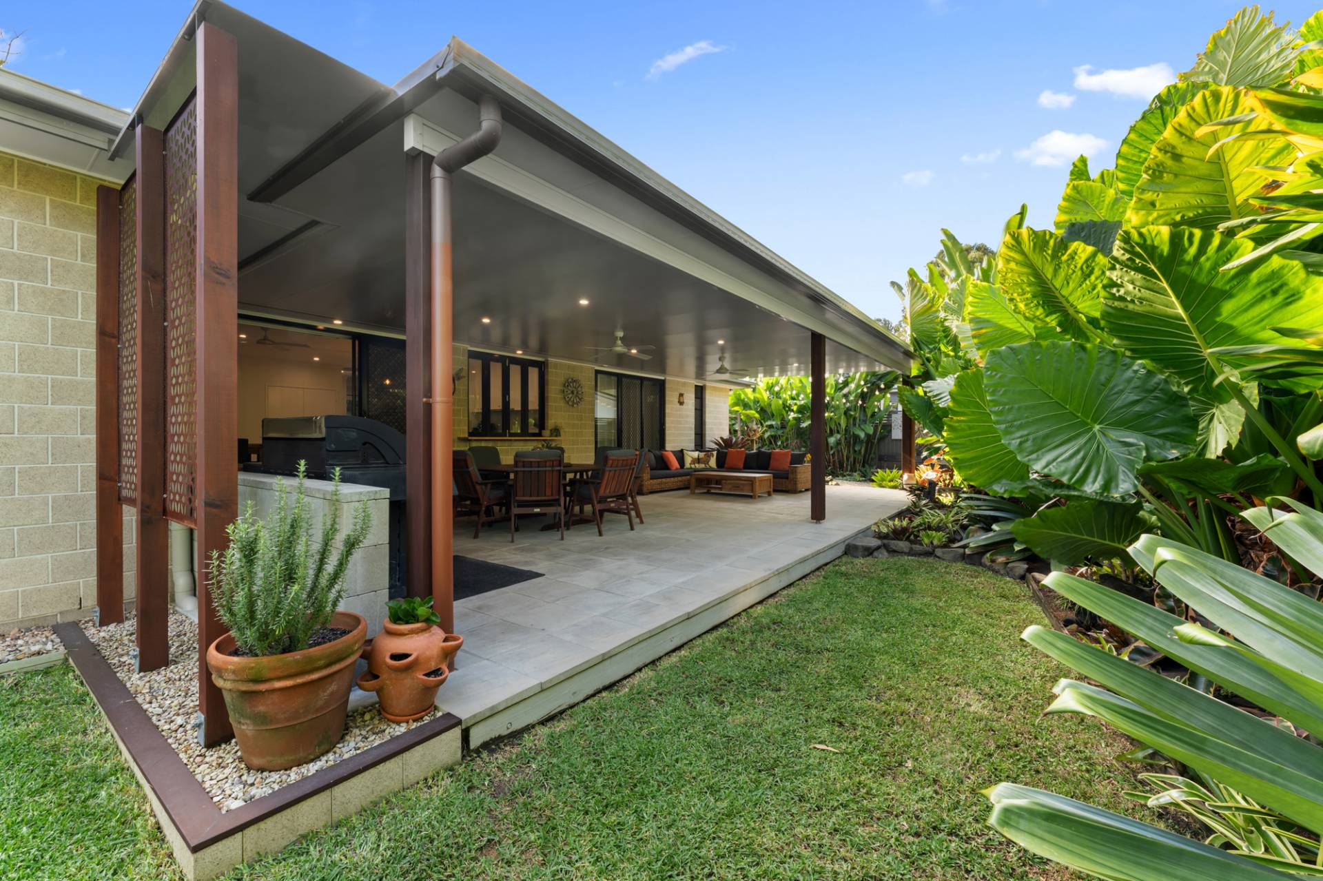 21 Holland Street, Landsborough - Thumbnail 4