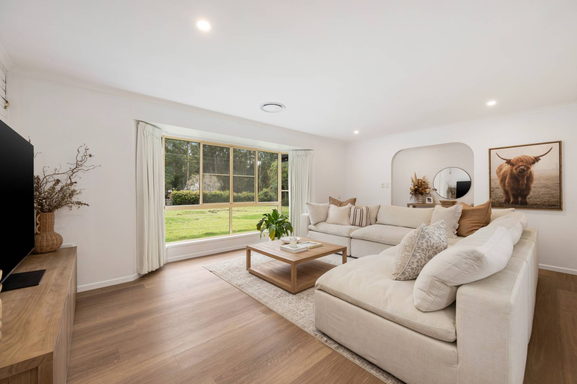 228 Forest Acres Drive, Lake Macdonald - Thumbnail 2