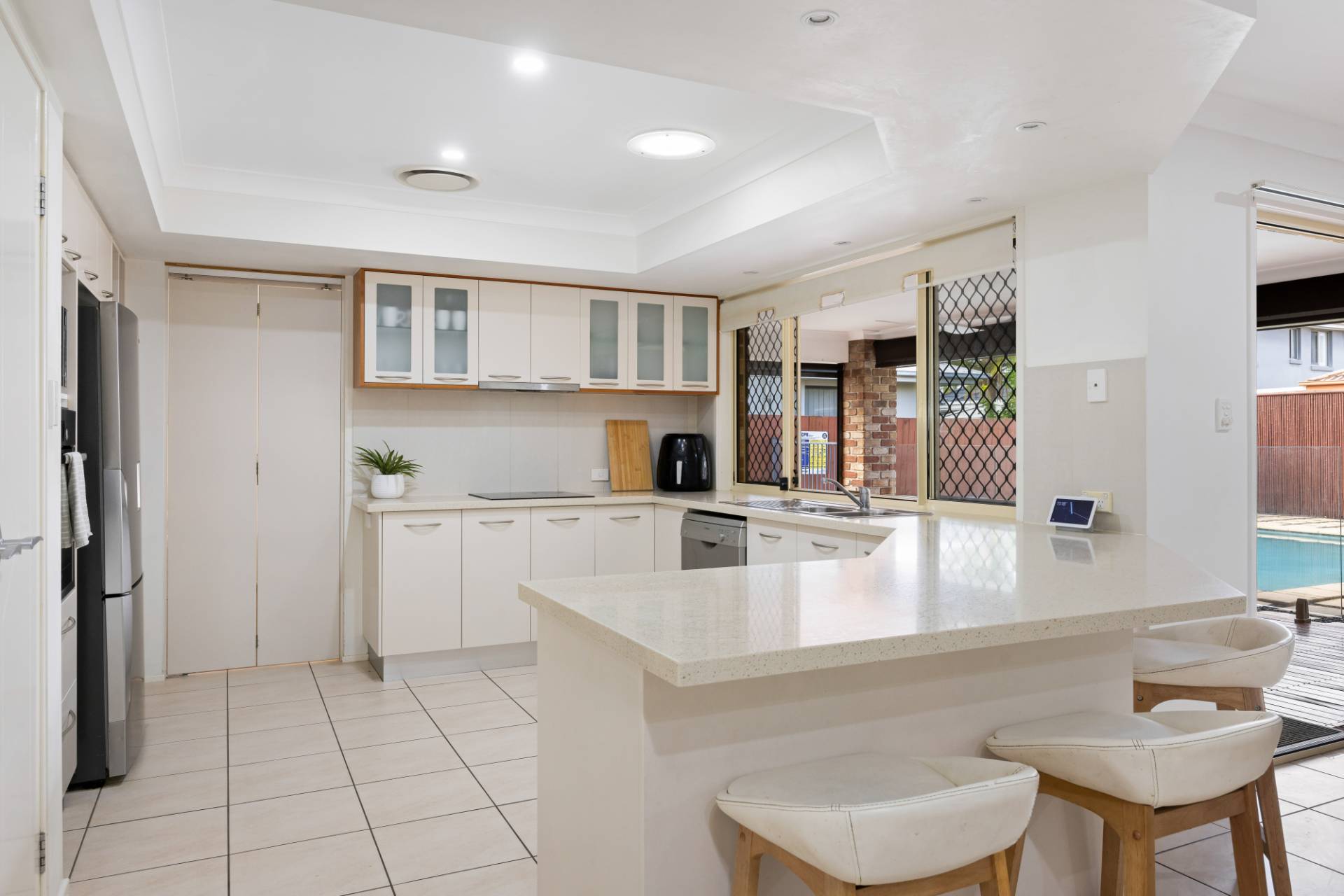 16 Barracuda Court, Mountain Creek - Thumbnail 3