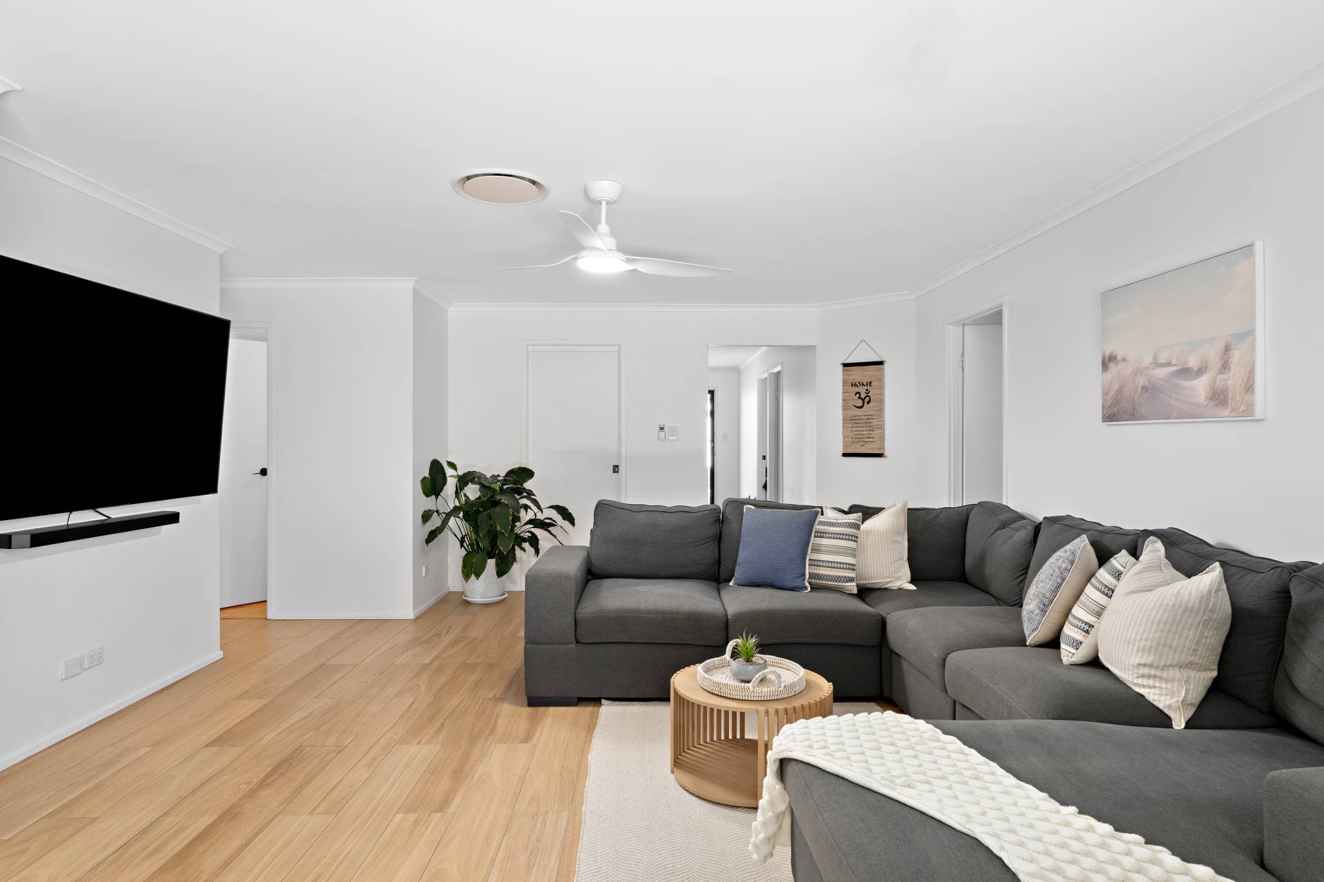 9 Lancewood Street, Caloundra West - Thumbnail 5