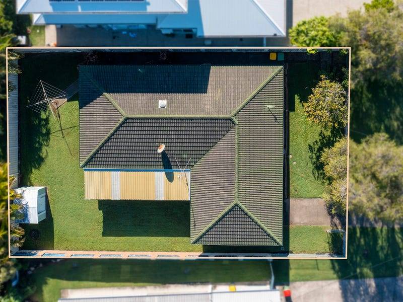 34 Brentwood Avenue, Mooloolaba - Thumbnail 2