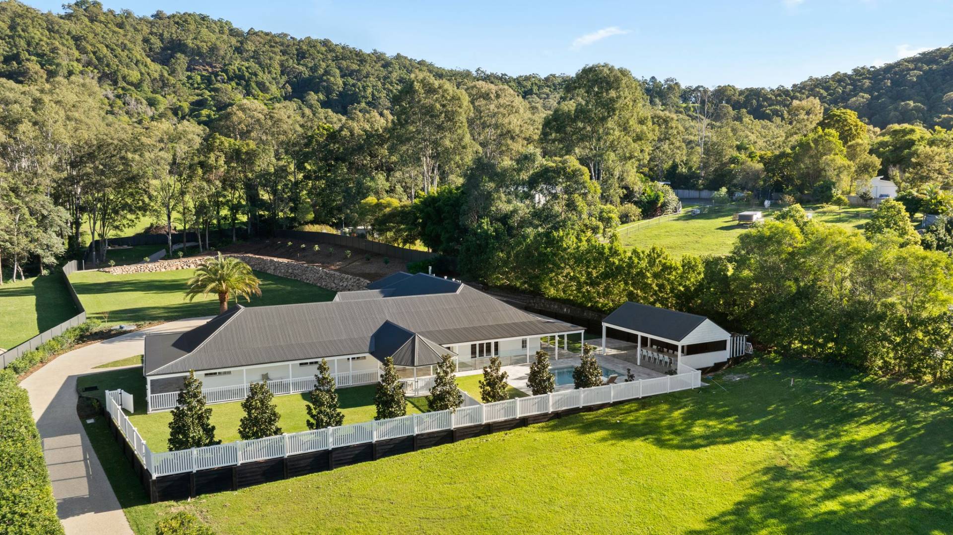 566 Valdora Road, Valdora - Image 1