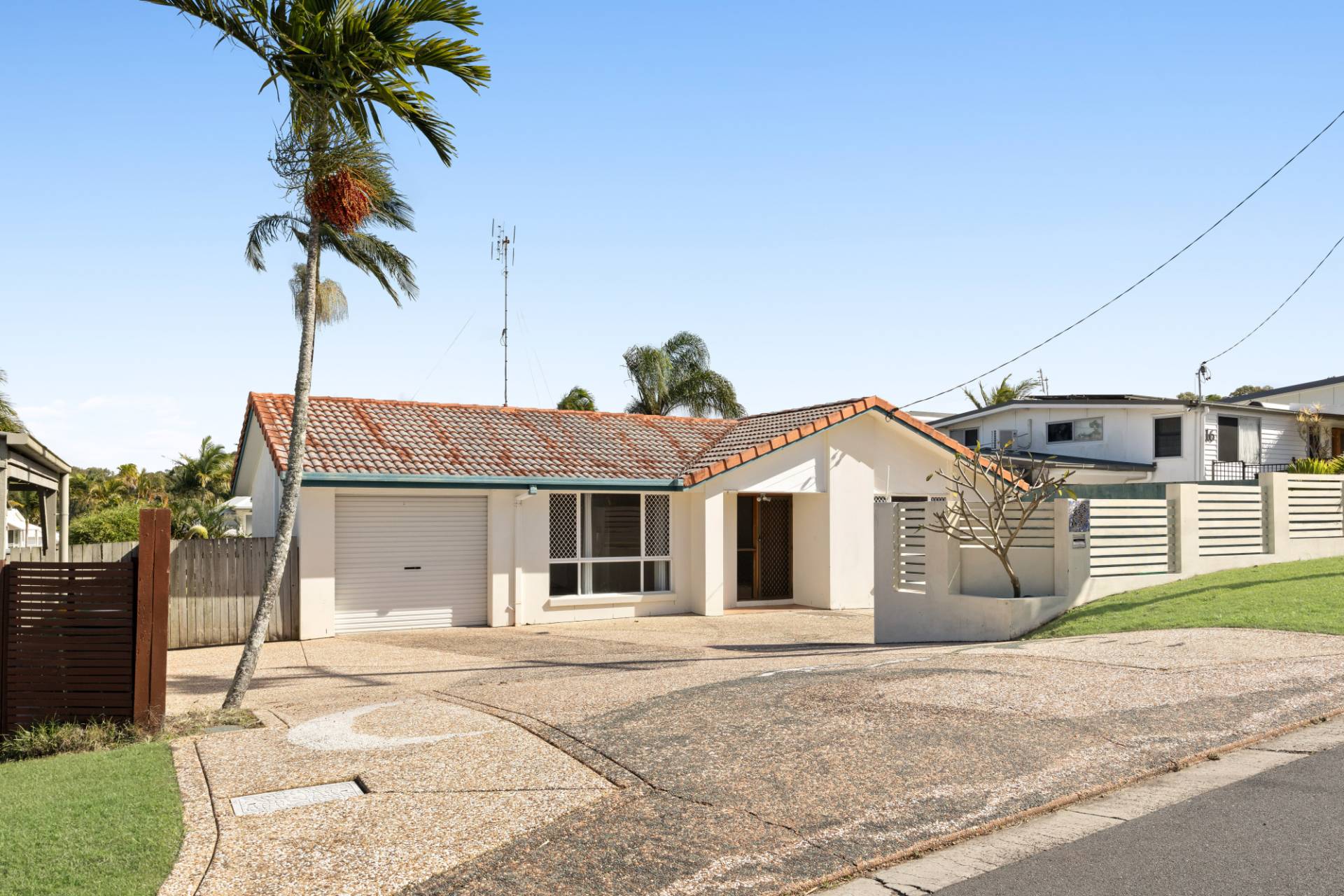 18 Bauhinia Drive, Mooloolaba - Image 1