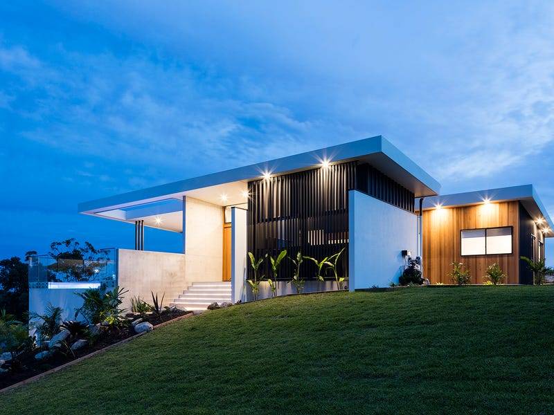200 Palmview Forest Drive, Palmview - Thumbnail 4