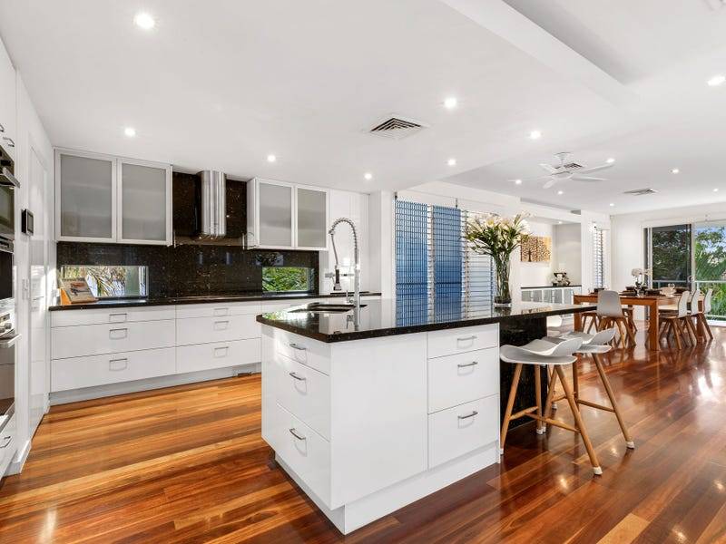 1 River Edge Court, Twin Waters - Thumbnail 5