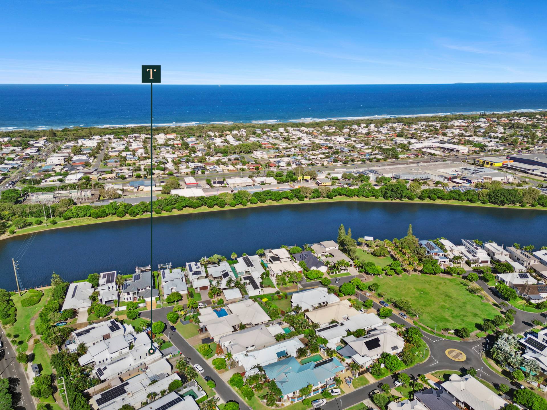 11 Bonaire Court, Parrearra - Thumbnail 2