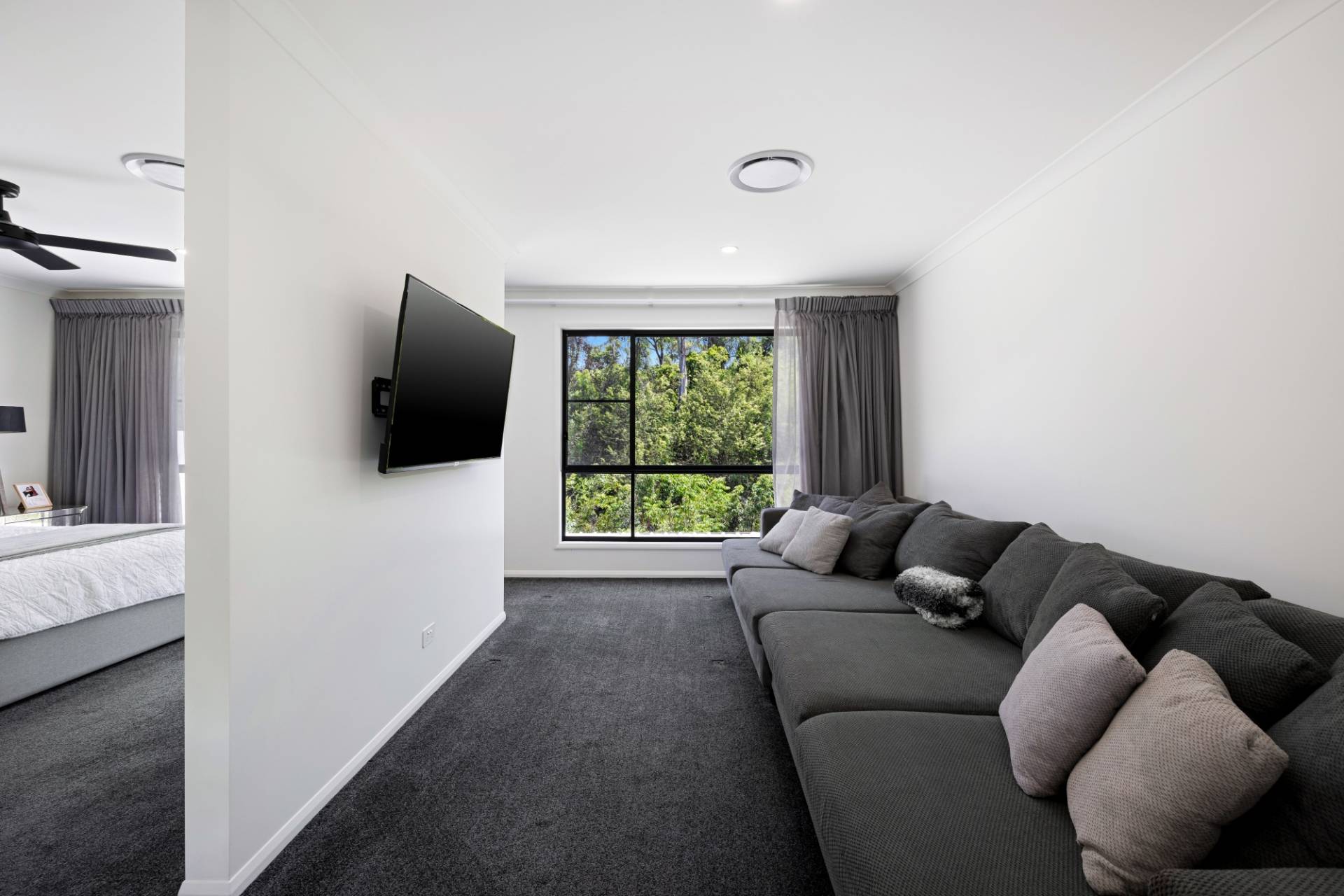 26 Palm Forest Circuit, Forest Glen - Thumbnail 7