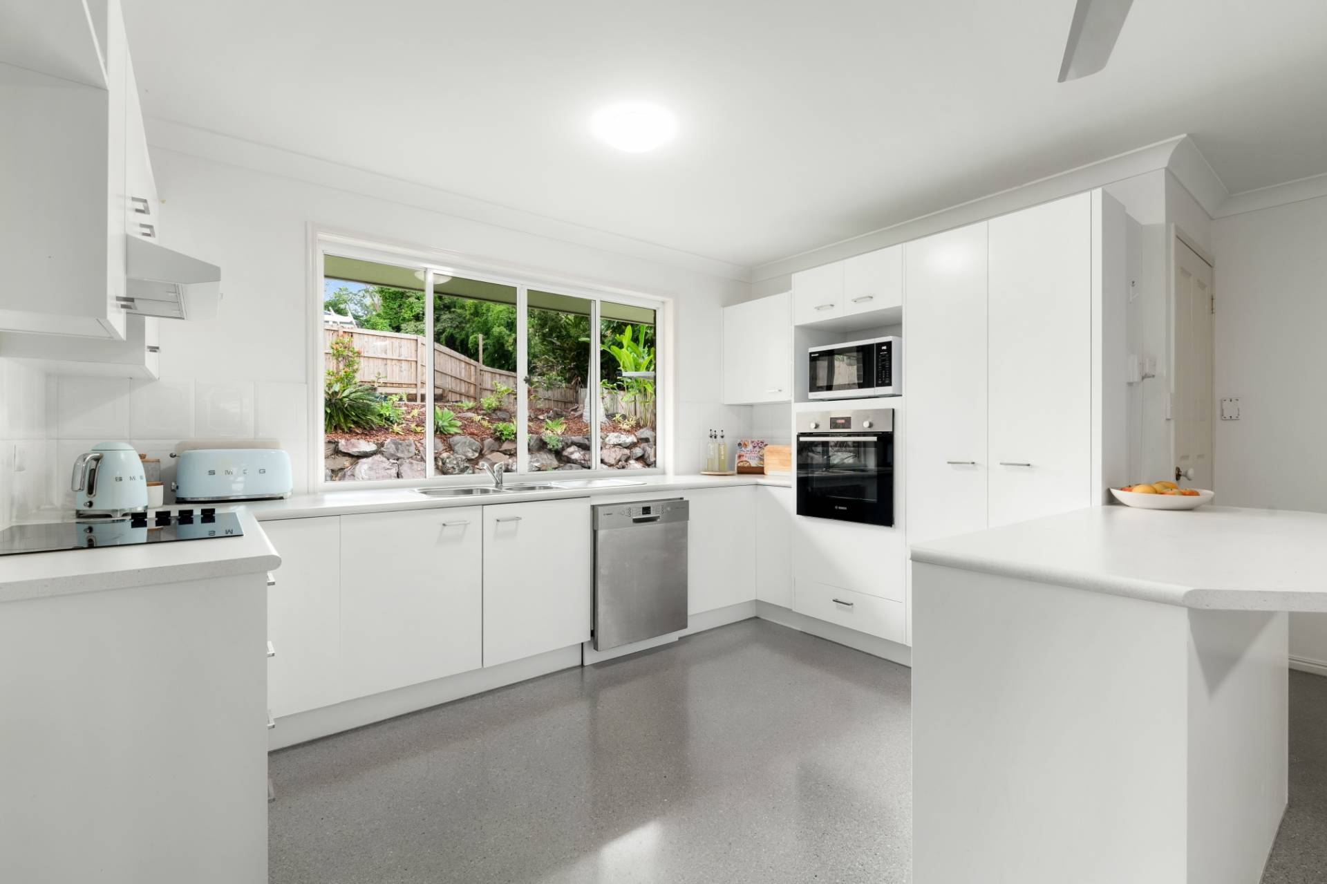 6 Alicia Close, Buderim - Thumbnail 3