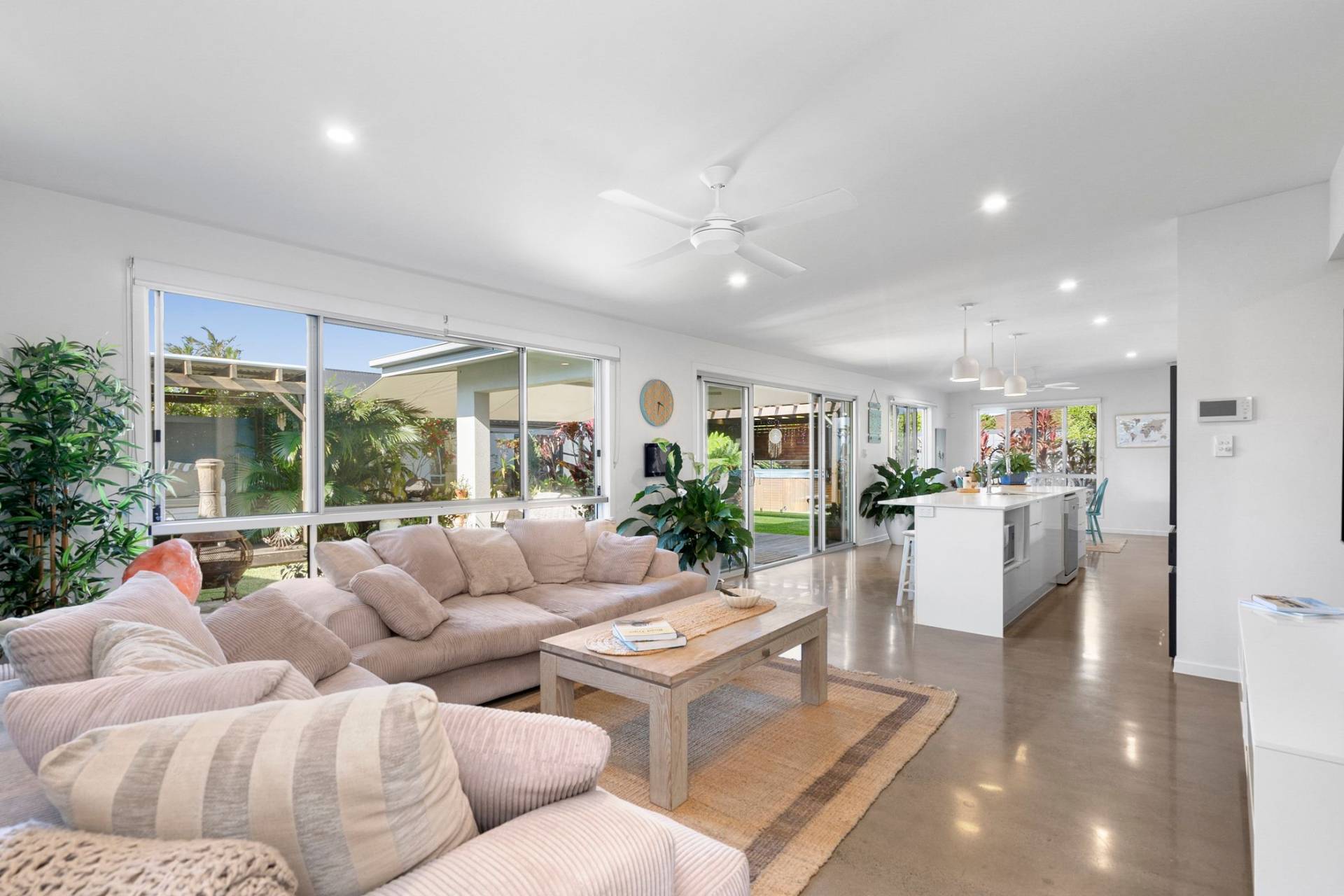 203 Nicklin Way, Warana - Thumbnail 5