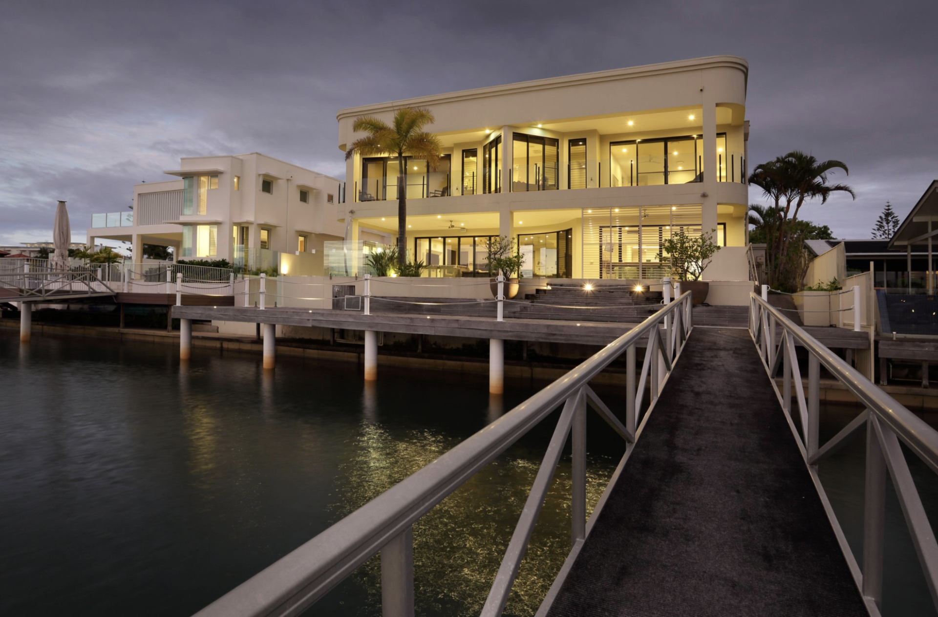 24 Mooloolah Island, Minyama - Thumbnail 2