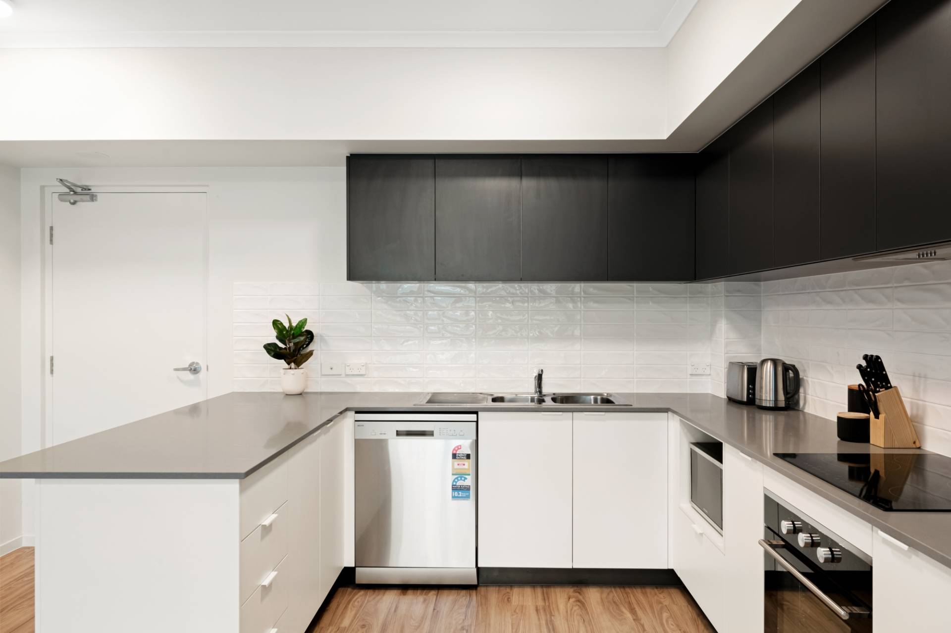 705, 14 Maud Street, Nambour - Thumbnail 5
