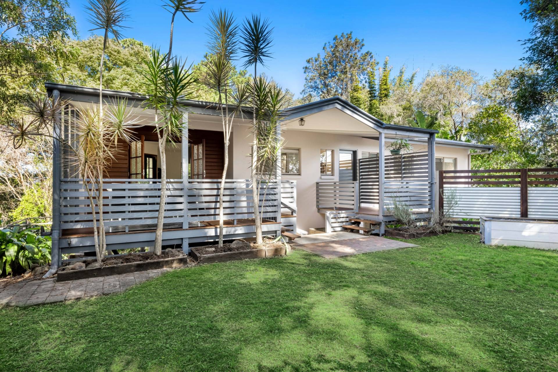 218 Panorama Drive, Rosemount - Thumbnail 3