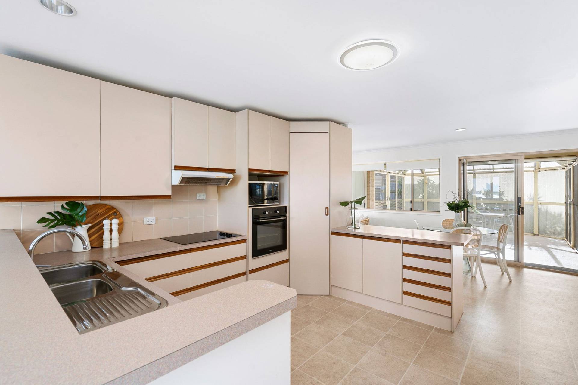 2 Marakari Crescent, Mount Coolum - Thumbnail 5
