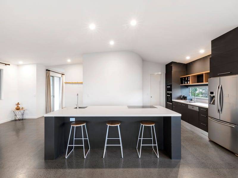 3, 11 Bindaree Crescent, Mooloolaba - Thumbnail 3