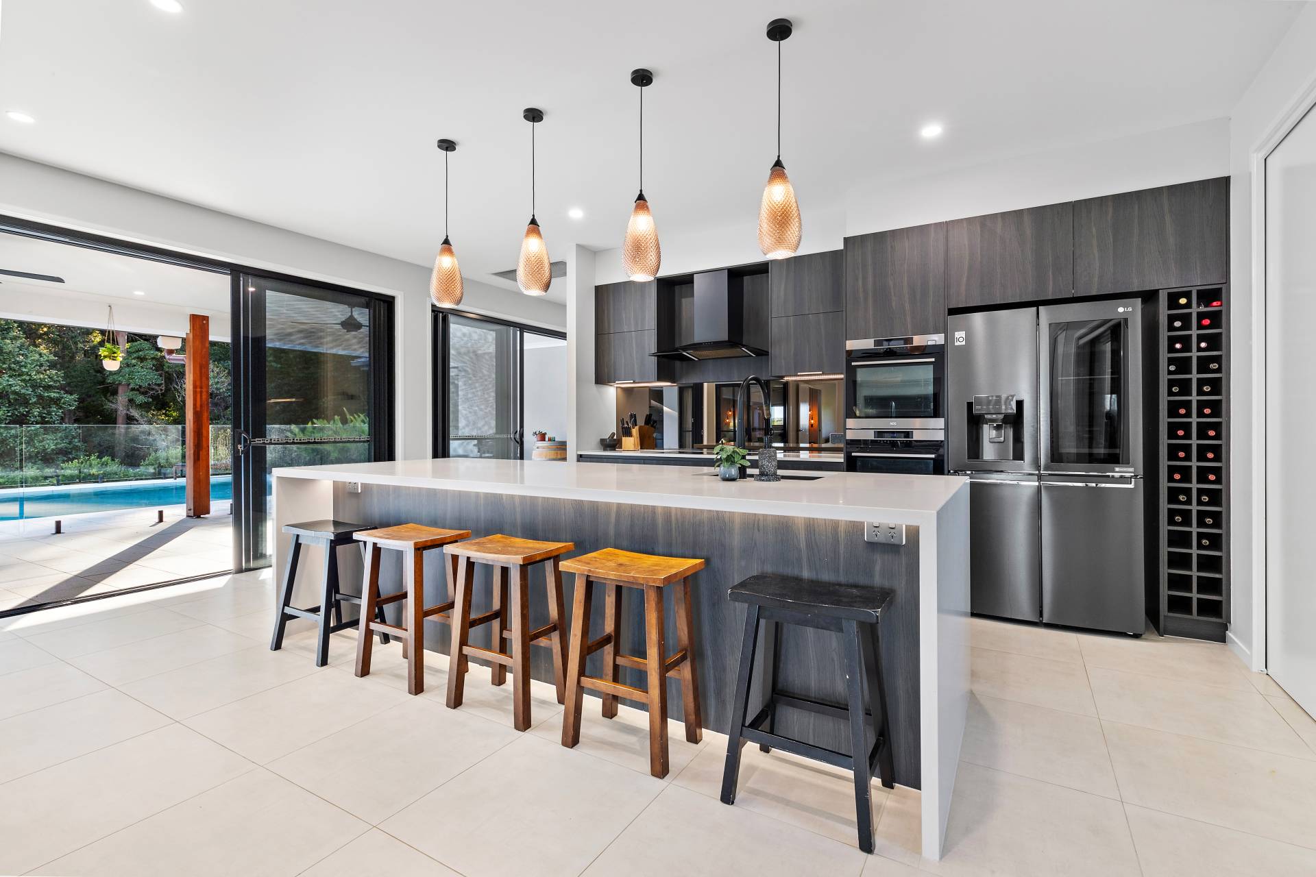 33 Clearview Place, Rosemount - Thumbnail 7