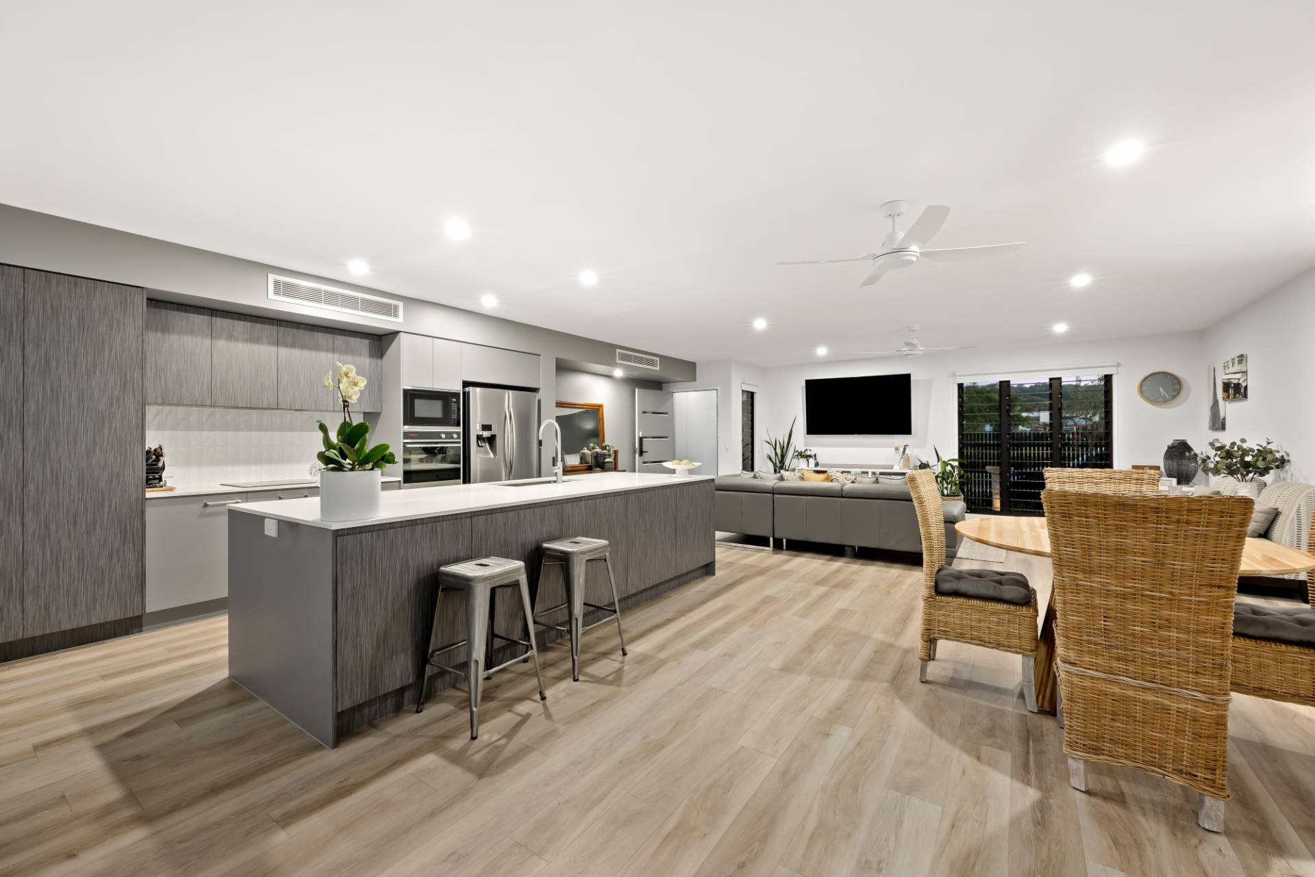 11 Bedarra Circuit, Maroochydore - Thumbnail 2