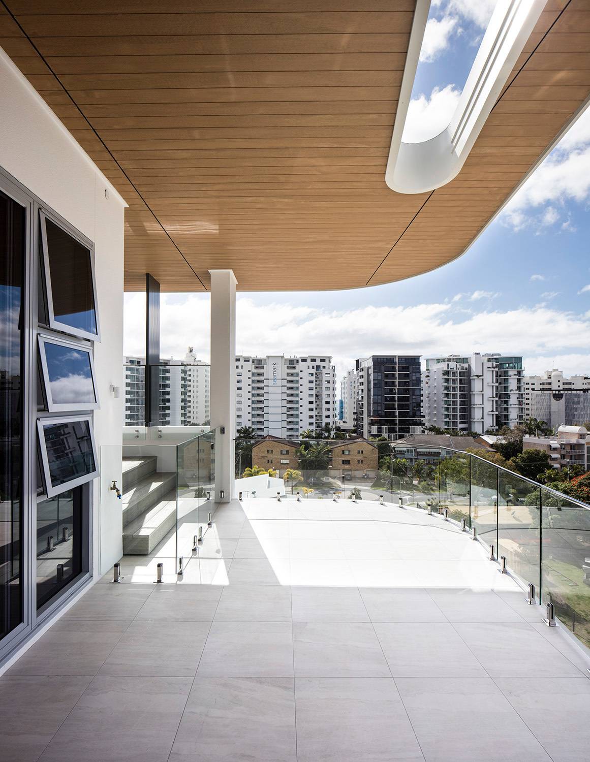 601, 1 Naroo Court, Mooloolaba - Thumbnail 2