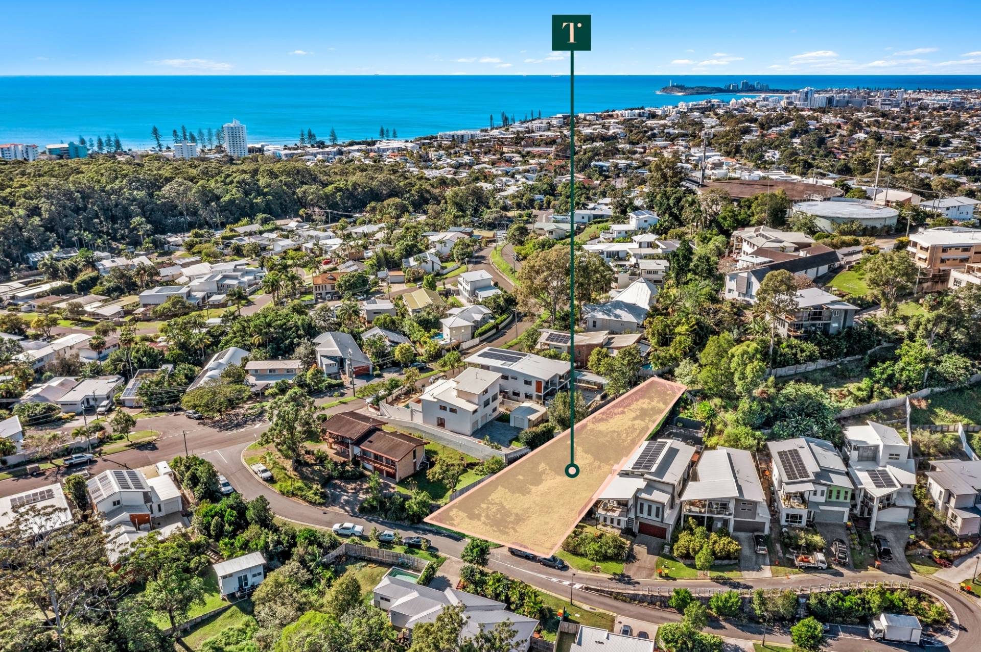 5 The Grove, Alexandra Headland - Image 1