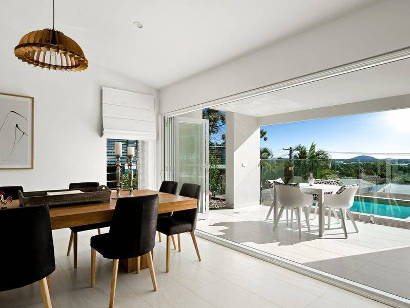 35 Yakola Parade, Alexandra Headland - Thumbnail 2