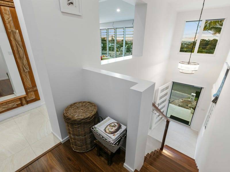35 Yakola Parade, Alexandra Headland - Thumbnail 3