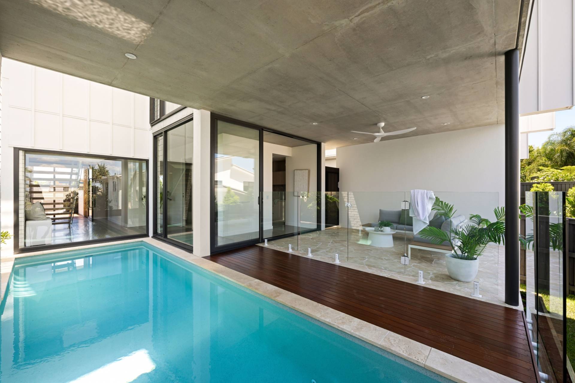 47 Buderim Avenue, Mooloolaba - Thumbnail 8