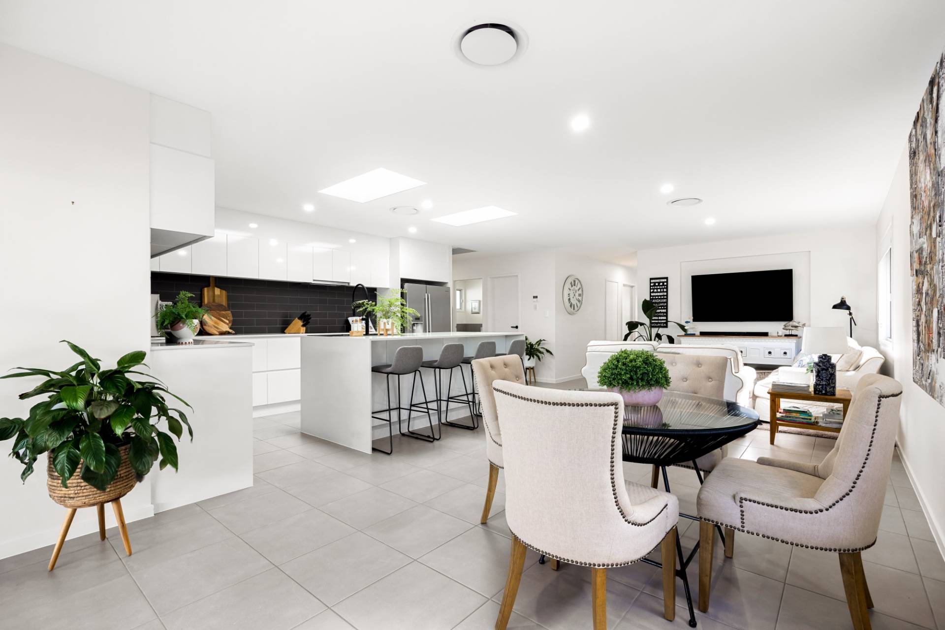 9 Paddington Circuit, Baringa - Thumbnail 2