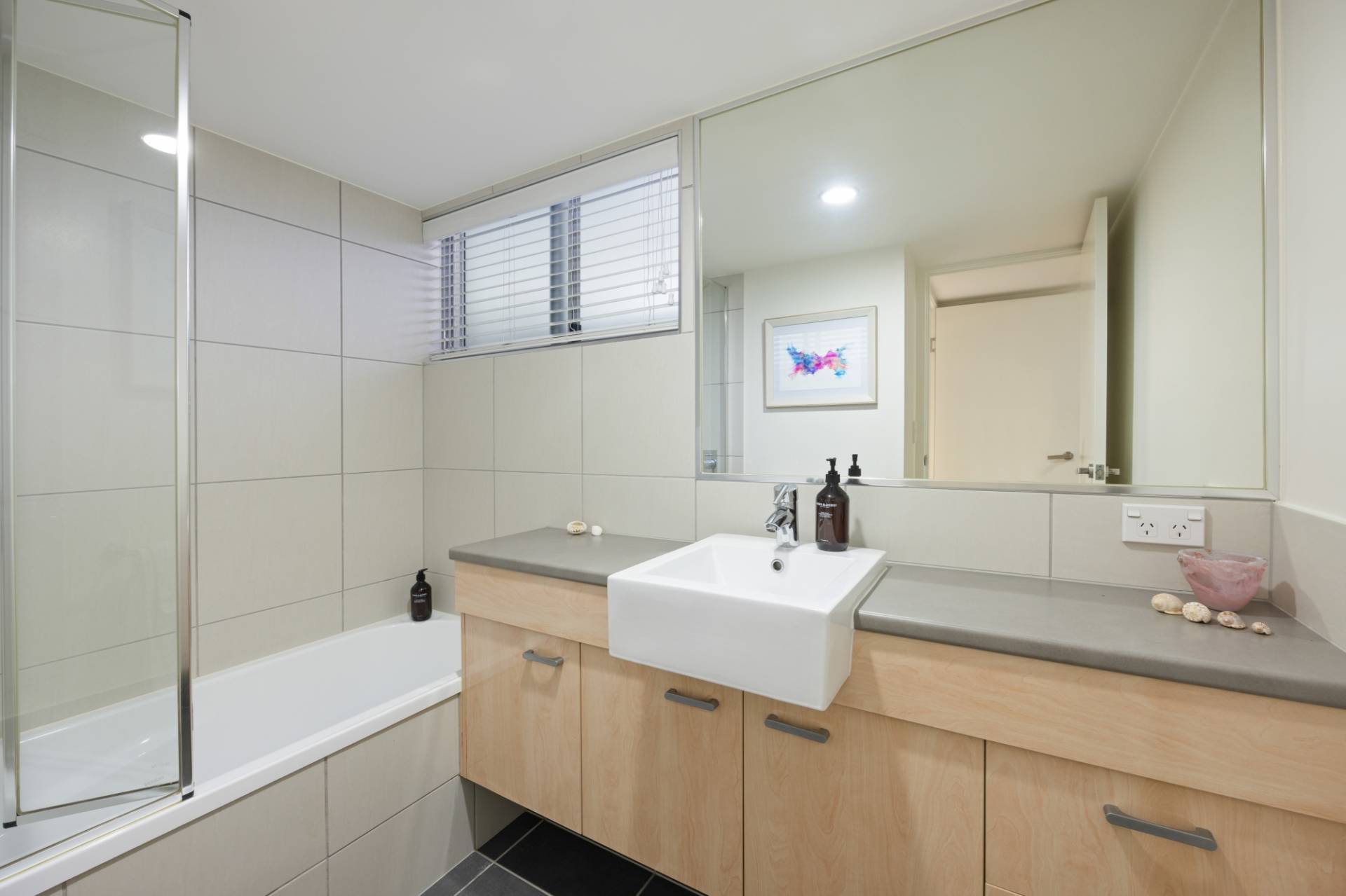 30, 57 Grand Parade, Parrearra - Thumbnail 6
