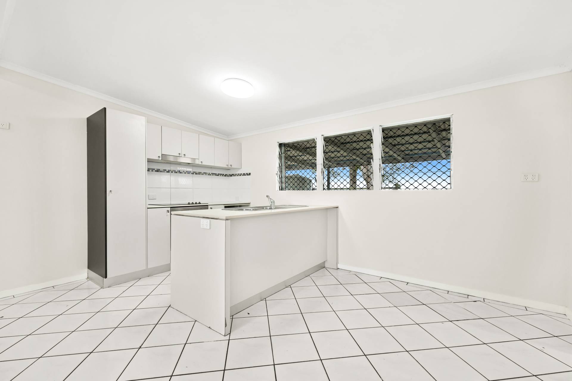 17 Godfreys Avenue, Bli Bli - Thumbnail 8