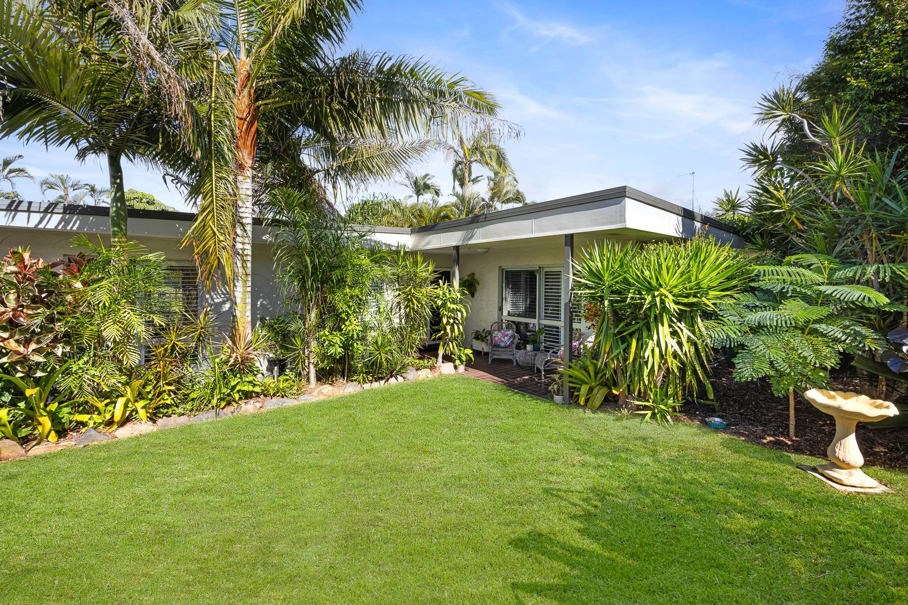 107 Suncoast Beach Drive, Mount Coolum - Thumbnail 3