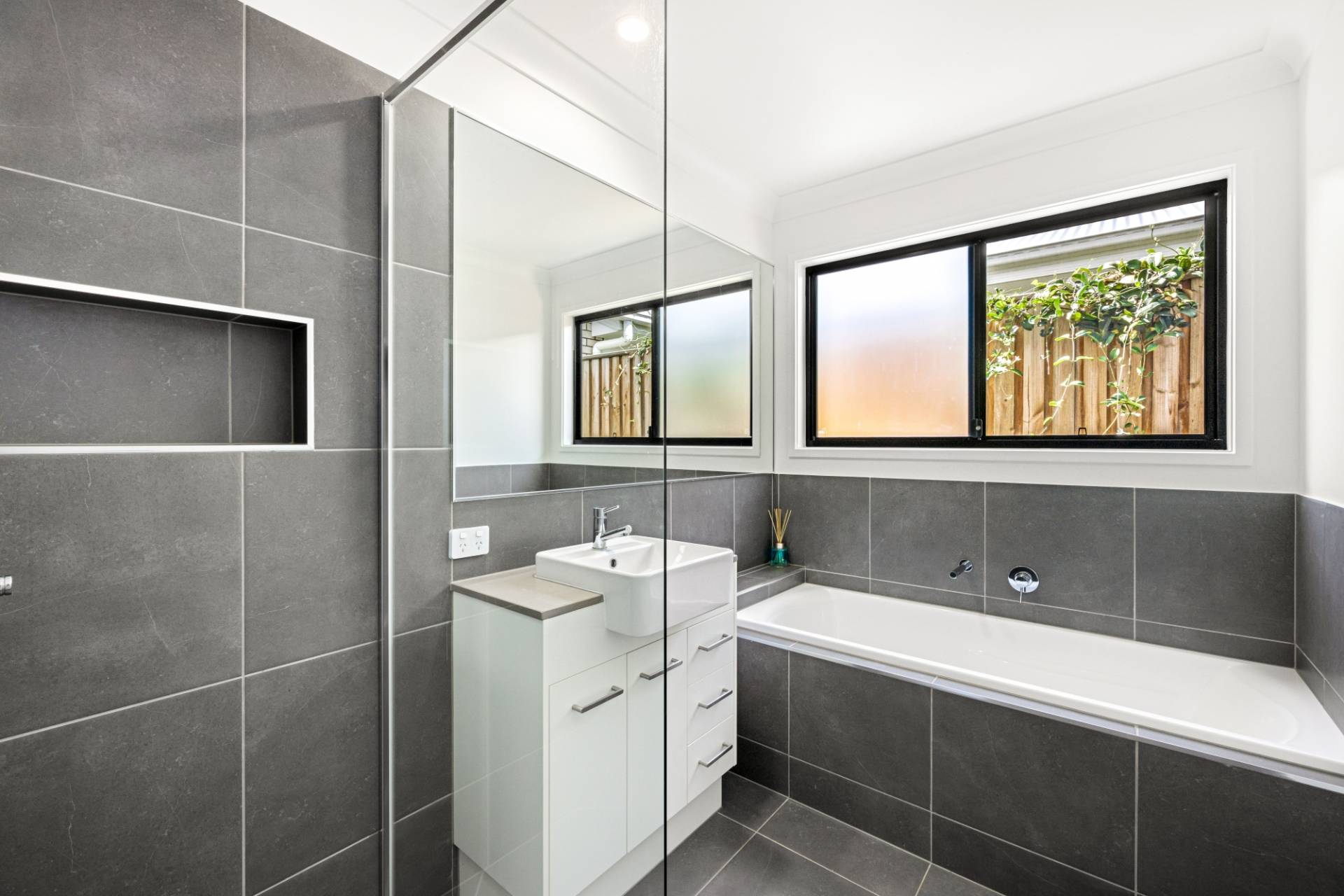 14 Sitella Place, Palmview - Thumbnail 6