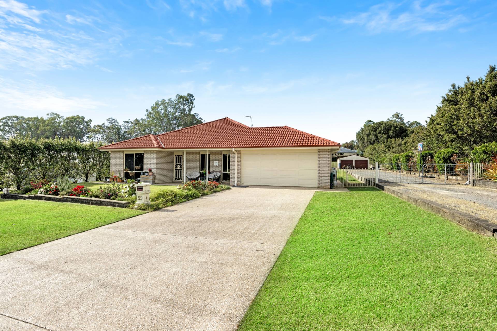 99 Shaws Road, Beerwah - Thumbnail 2