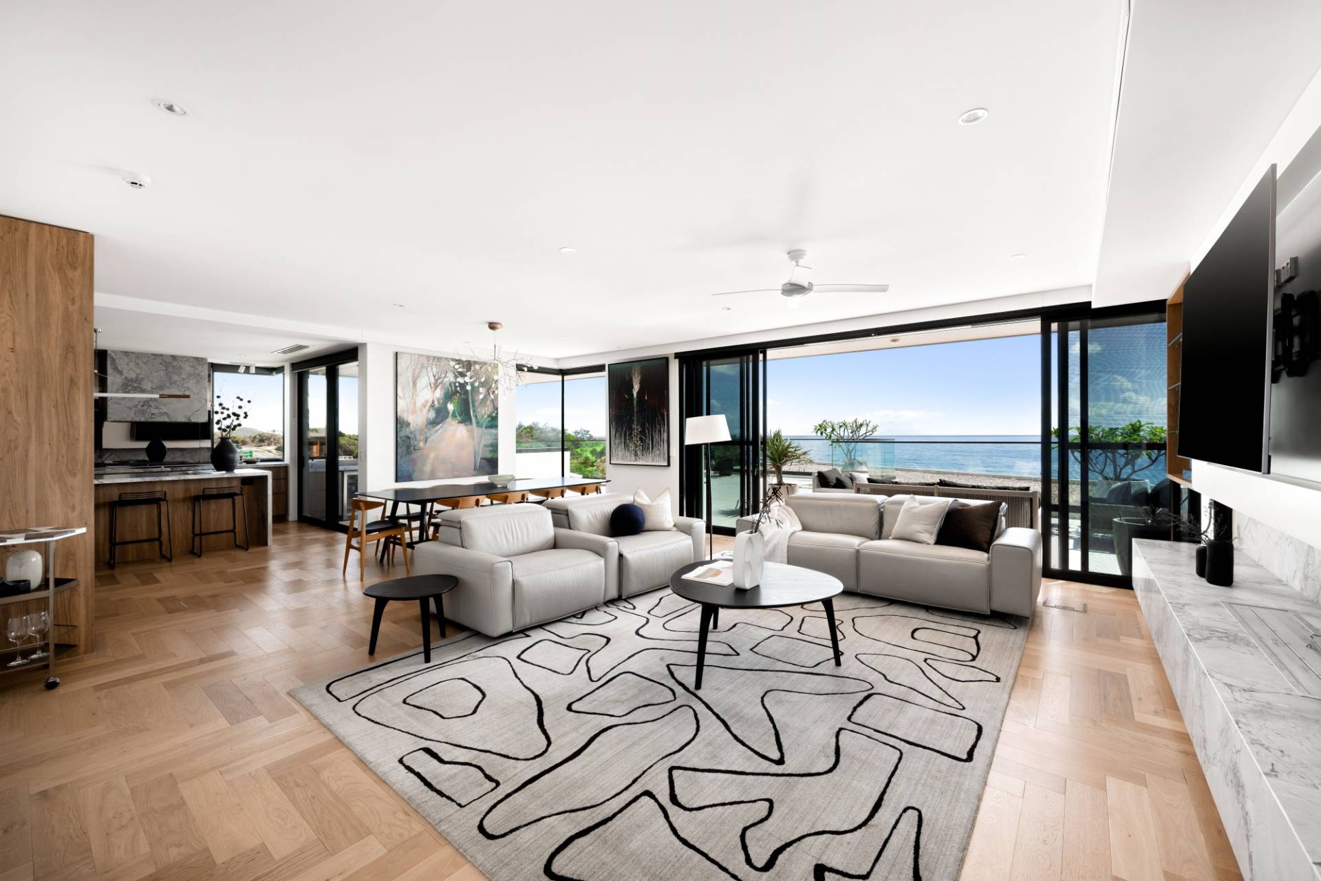 151, 131 Coolum Terrace, Coolum Beach - Thumbnail 3