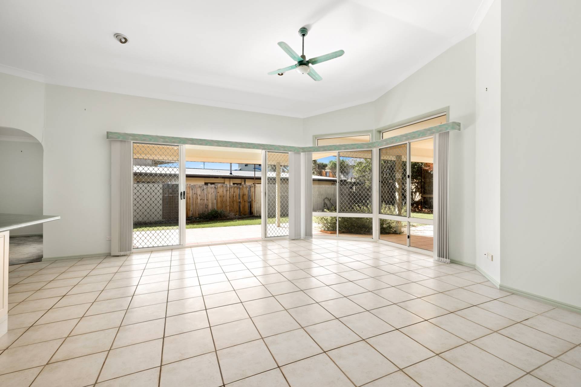 121 Lowanna Dr, Buddina - Thumbnail 7