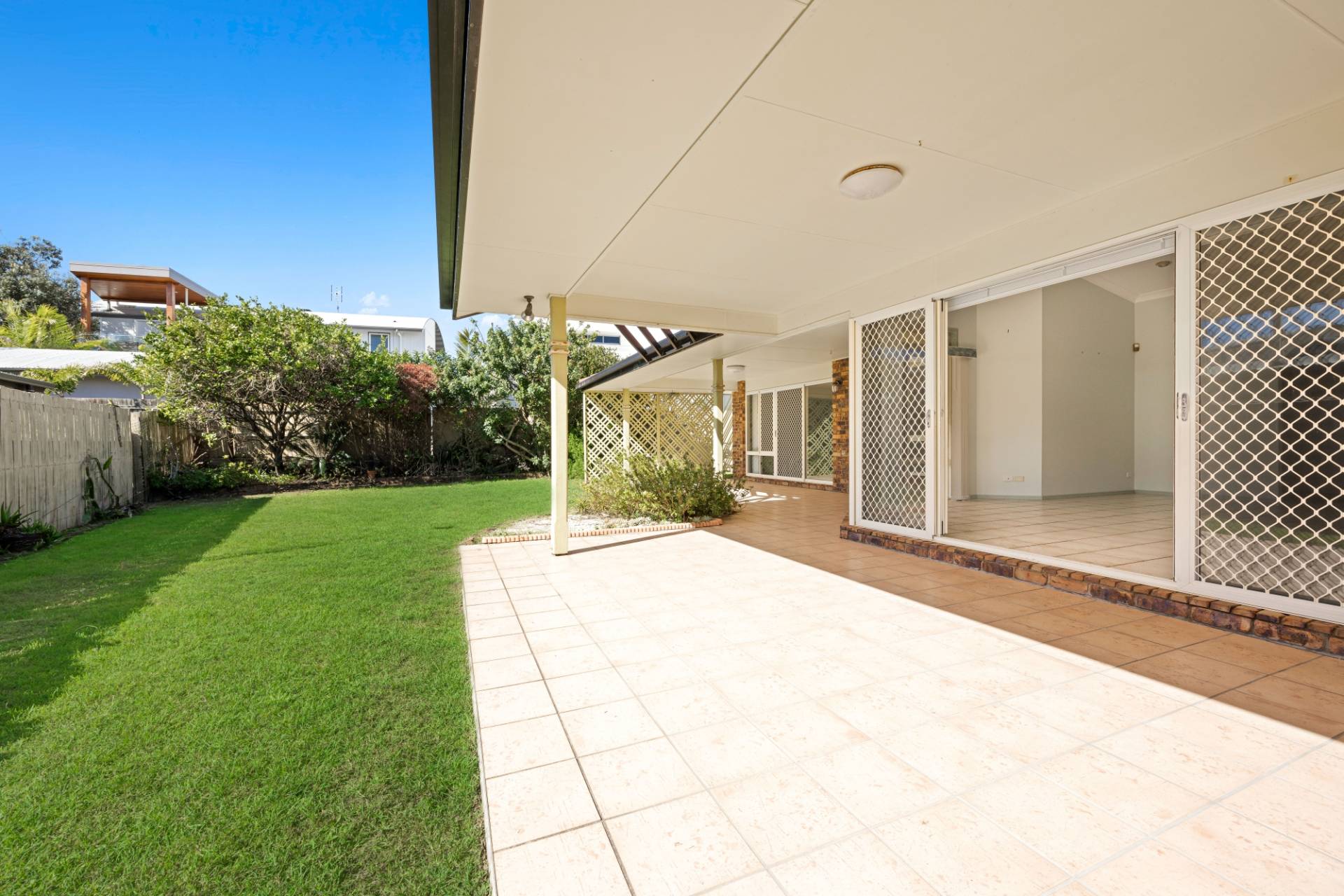 121 Lowanna Dr, Buddina - Thumbnail 6